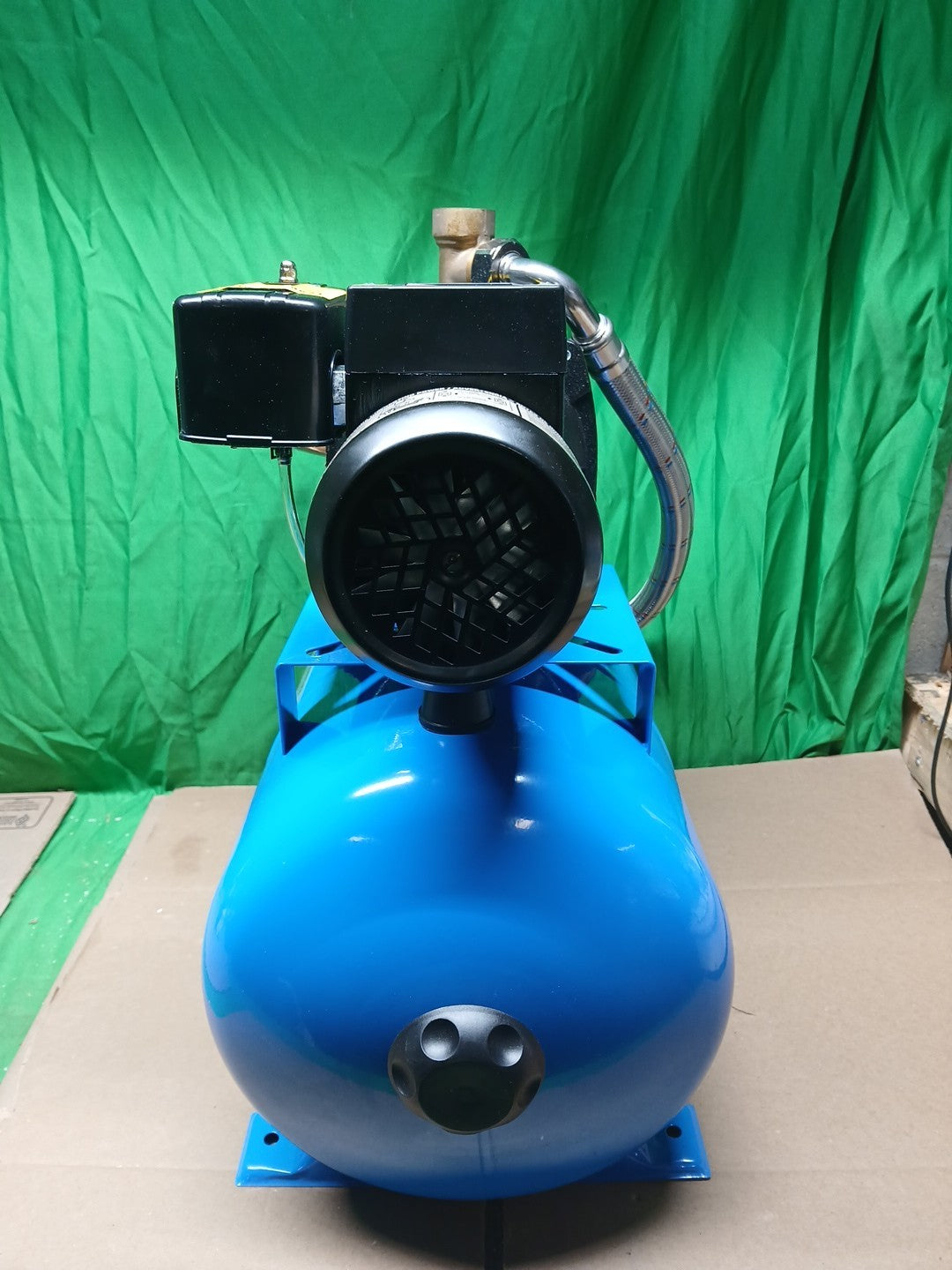 Everbilt 1/2HP Jet Pump/Tank Combo Cast iron with 6 Gallon Tank New OB