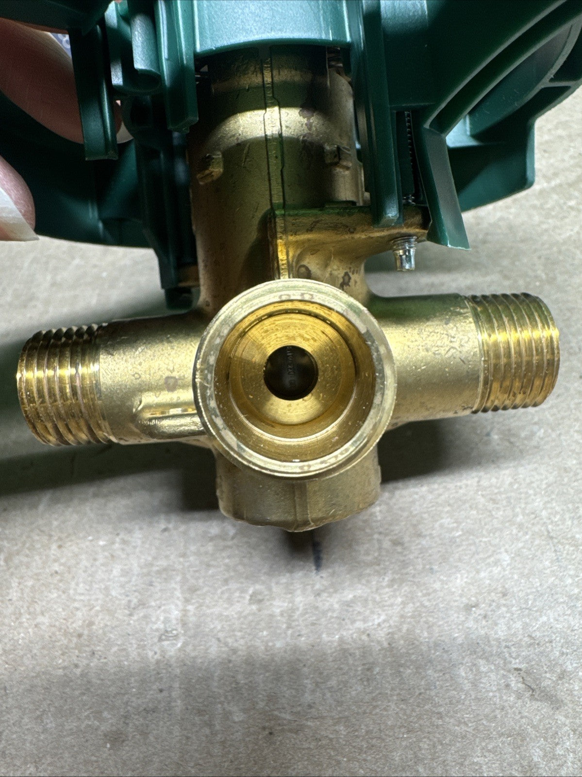 Moen 1/2 Inch Posi-Temp Pressure Balanced Rough-In Tub/shower Valve Model: 82510