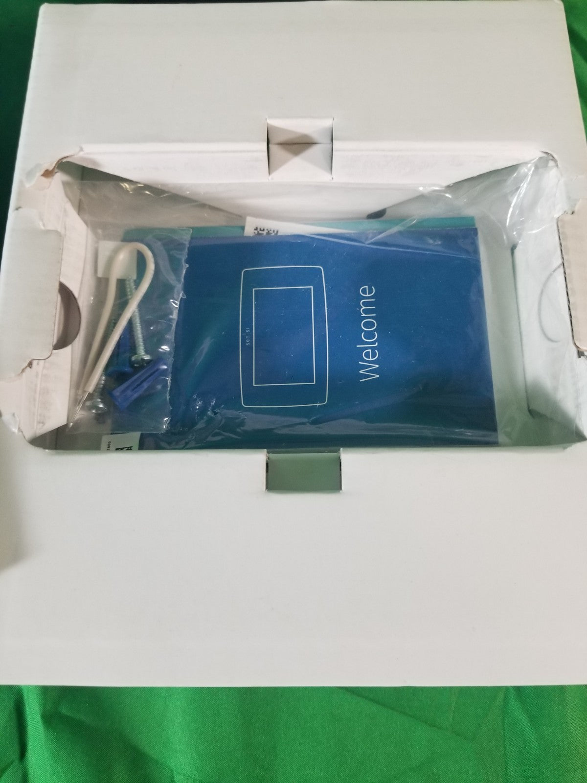 Emerson Sensi Smart WiFi Touch Screen Thermostat ST75U - Different Box