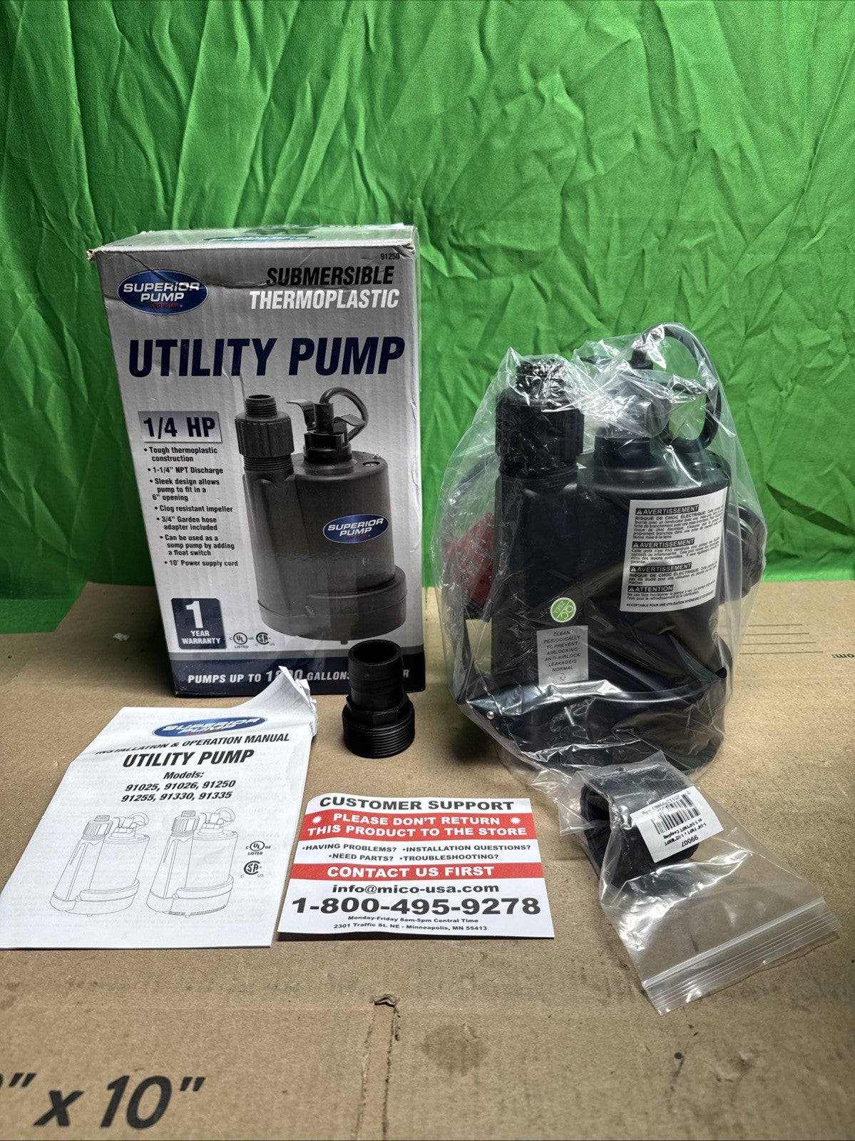 Barracuda 1/4 HP Thermoplastic Submersible Utility Pump 1500 GPH Max Flow Rate