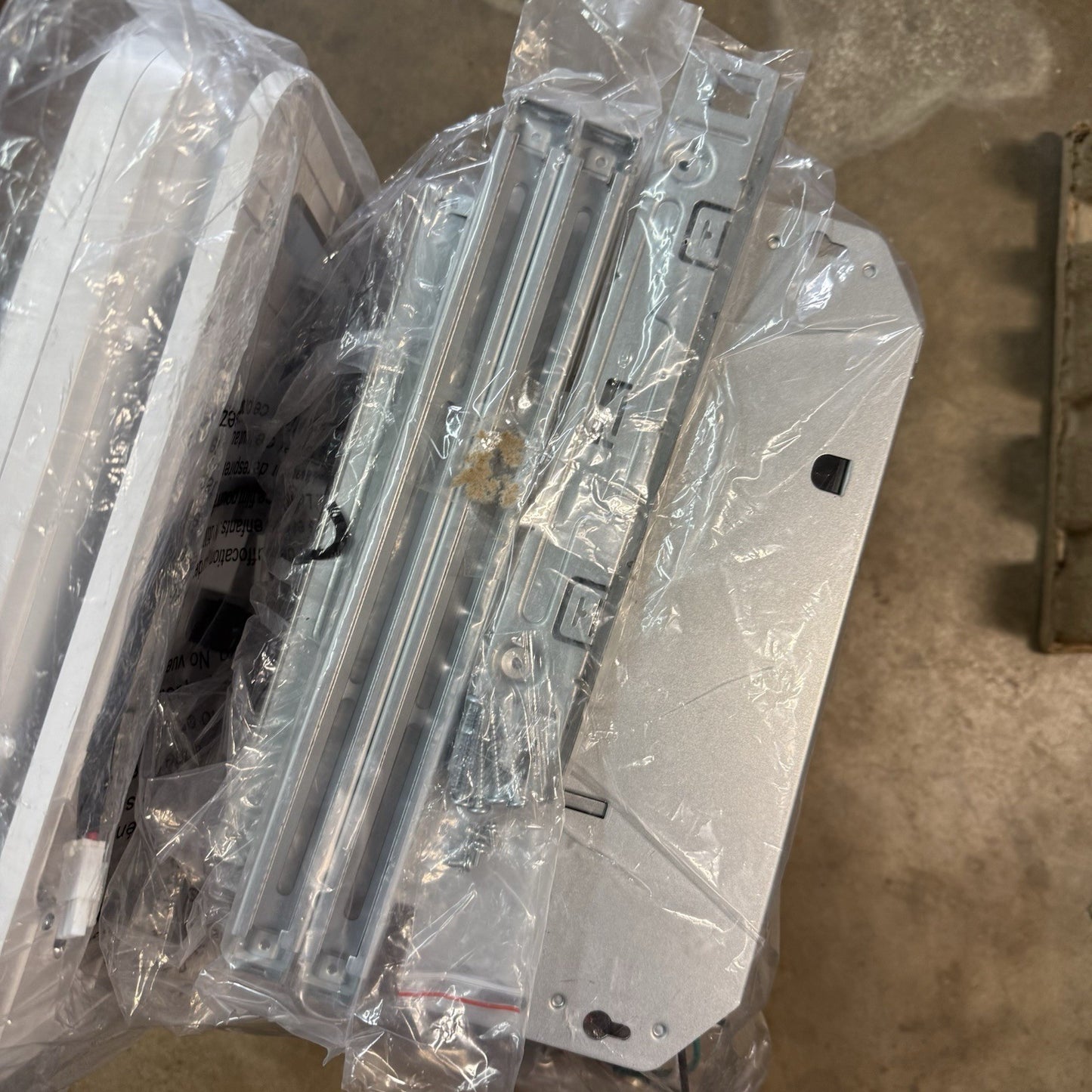 Commercial Electric 80/110 CFM Bath Exhaust Fan Light&Humidity Sensor BF1110