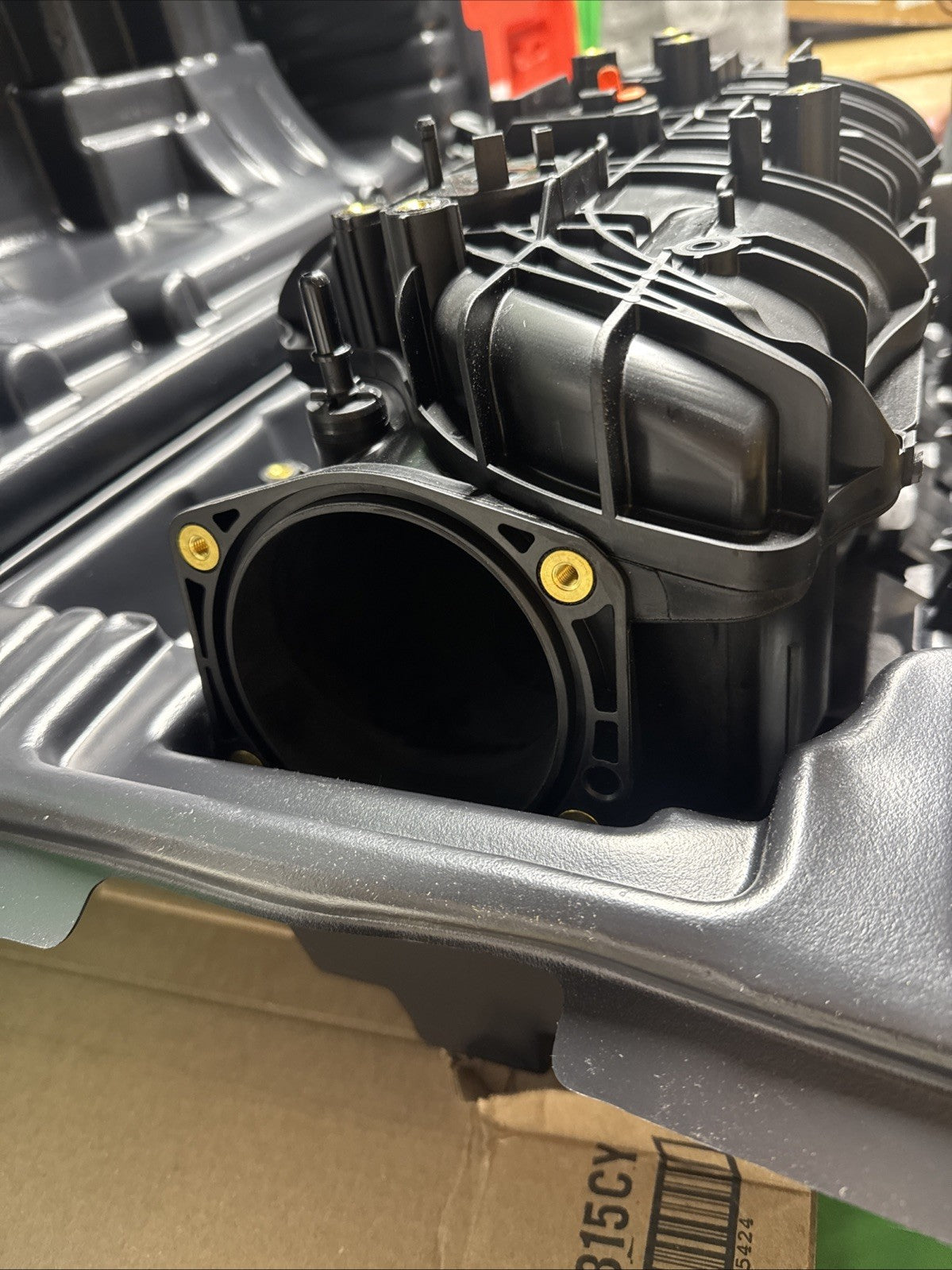 Genuine GM  Intake Manifold  ACdelco 12597600 2009-2020