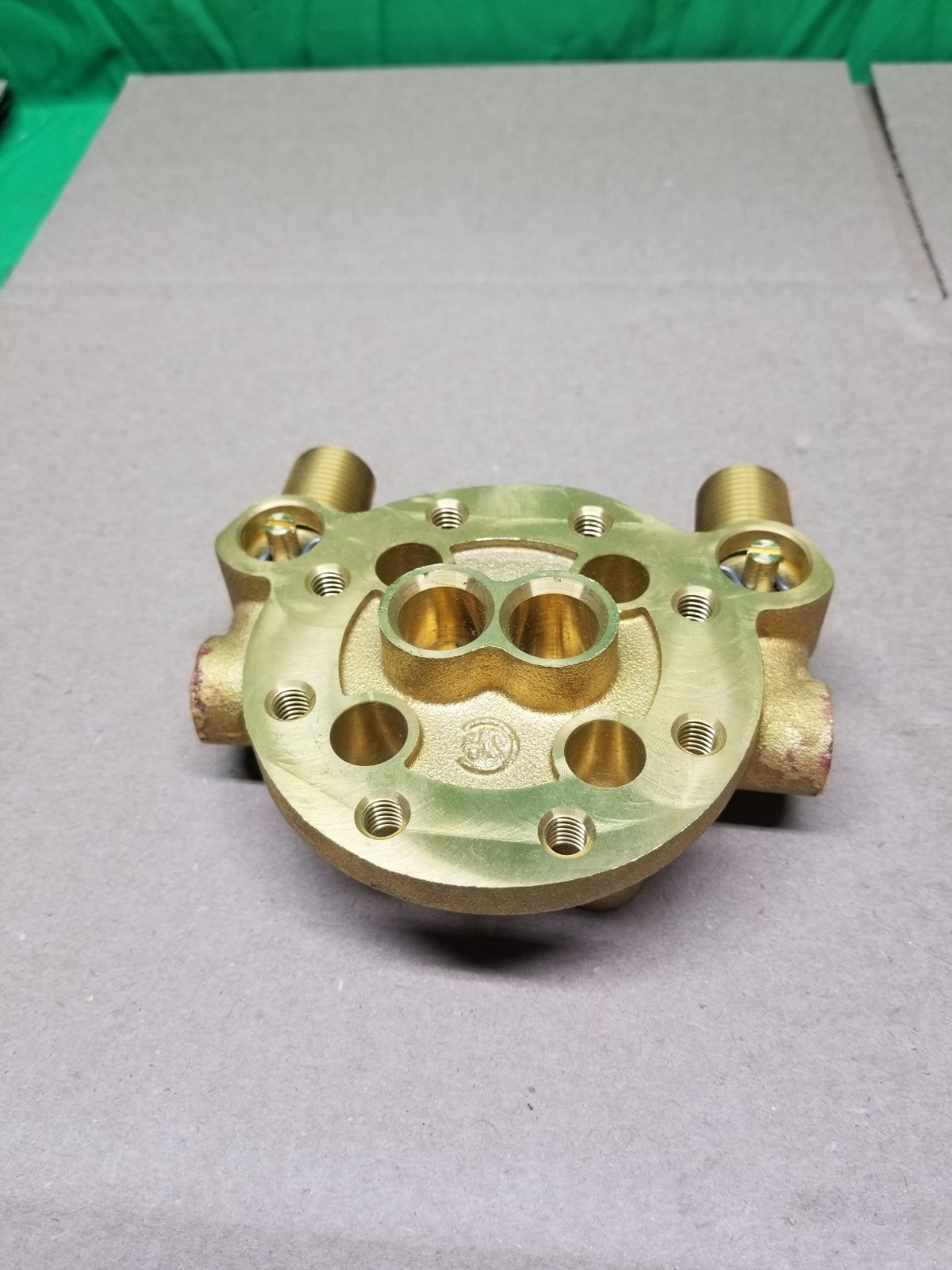 Moen TS50110 Floor Mounted Tub Riser Mounting Kit OPEN BOX