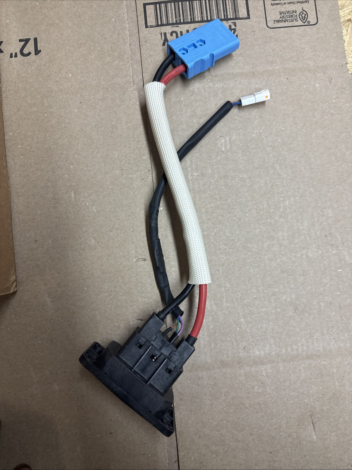 80V Charger Port for Ryobi Z54Li, Z42Li, Z30Li 80v Zero Turn Mowers plug in.