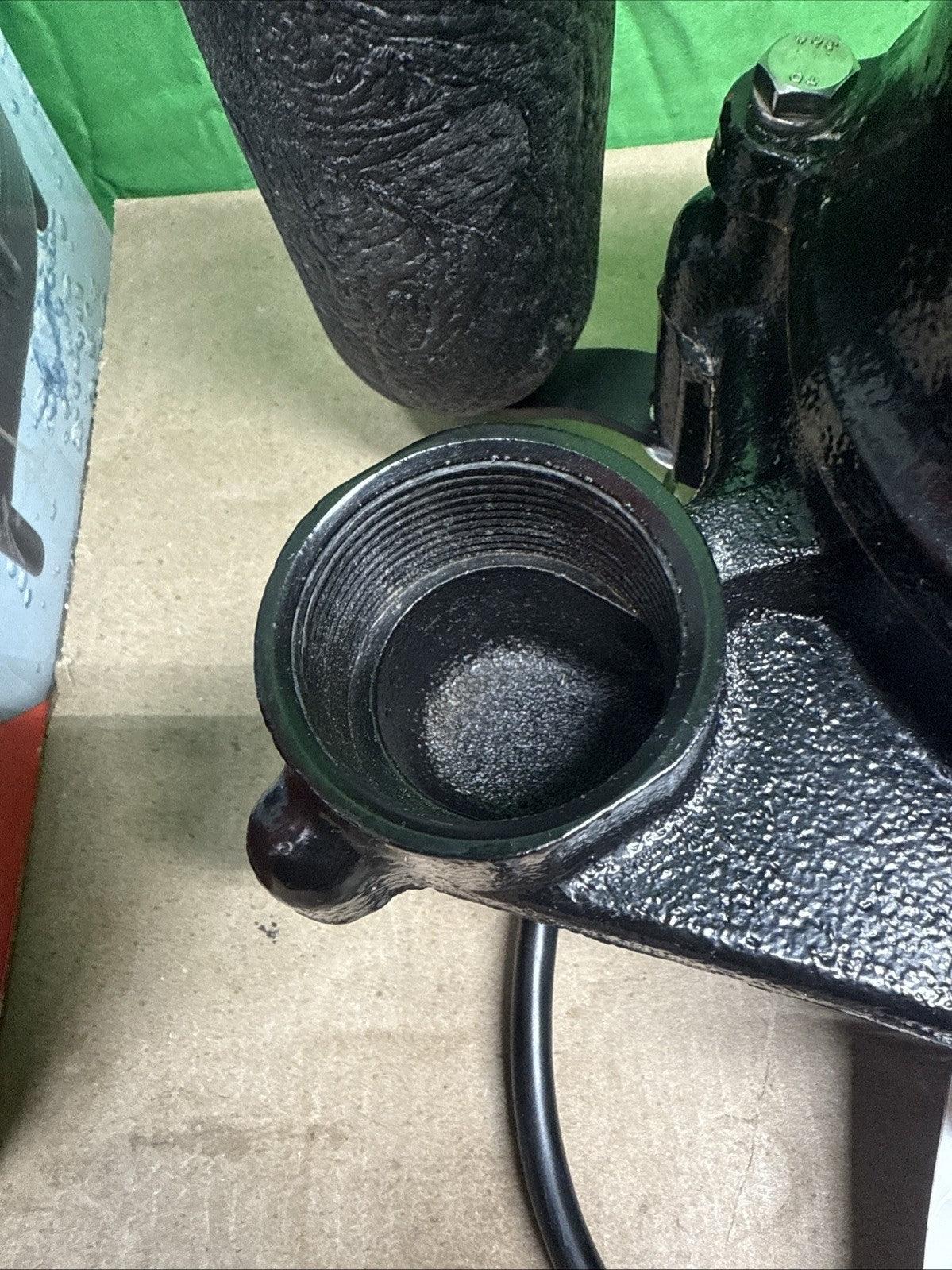 Everbilt 3/4HP Cast-Iron Pro-Grade Submersible Sump Pump 1004 120 345 HDS75