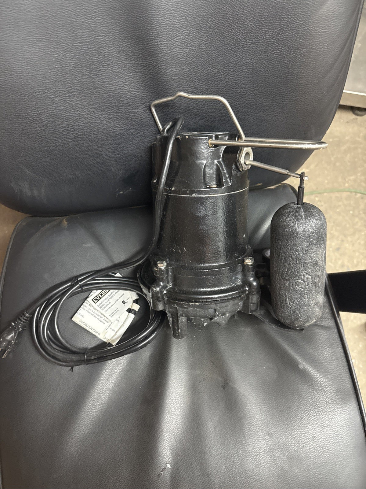 Everbilt 1/3 HP Cast Iron Submersible Sump Pump