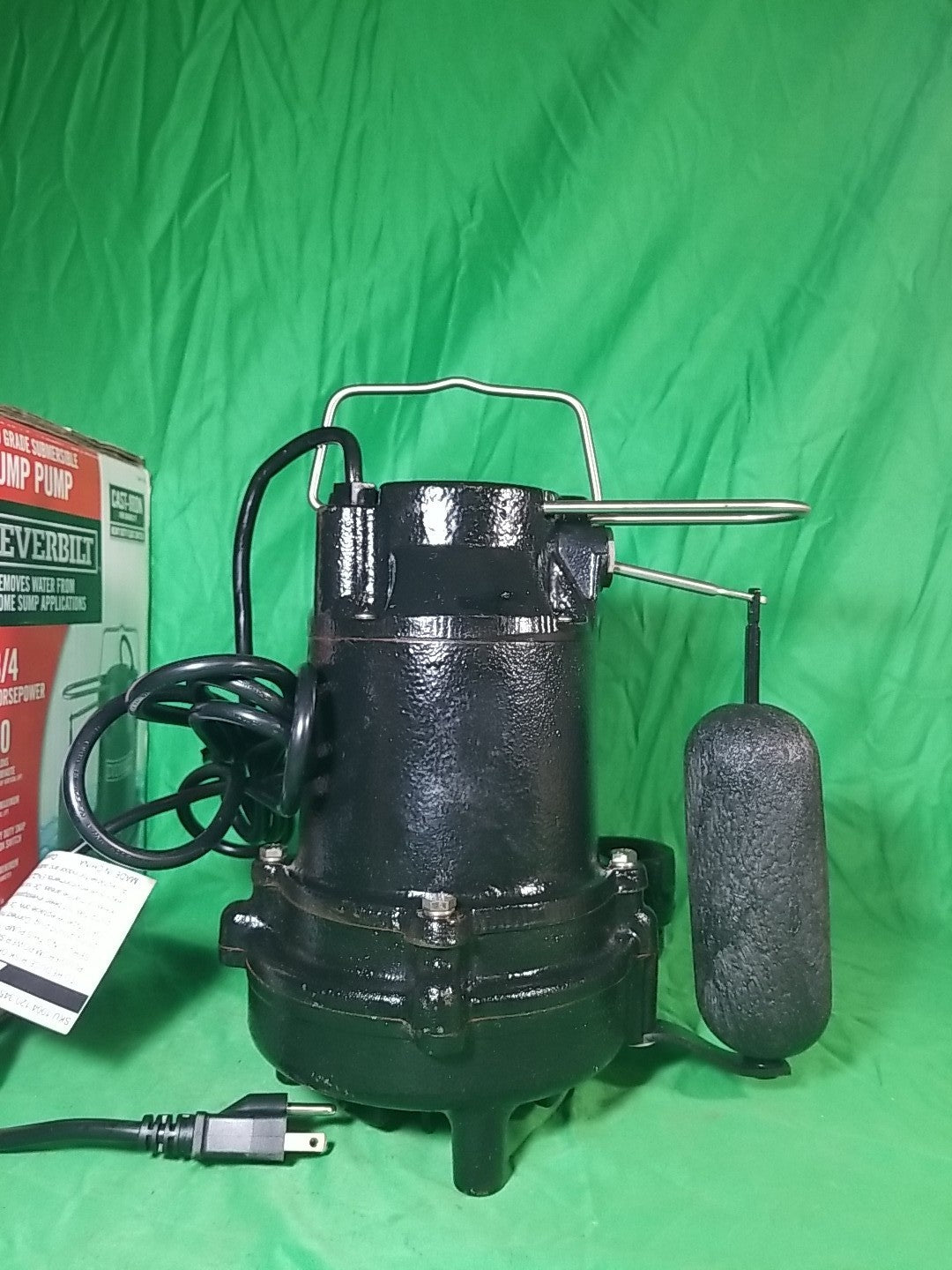 Everbilt 3/4HP Cast-Iron Pro-Grade Submersible Sump Pump 1004 120 345 HDS75