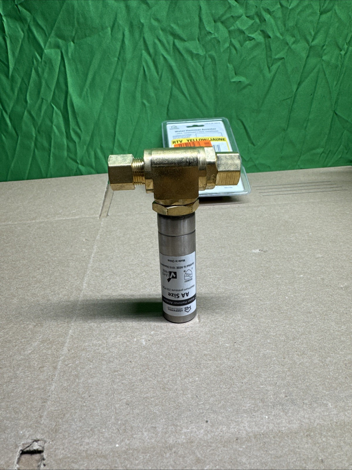 Homewerks Water Hammer Arrestor with No Lead 3/8" OD Comp x 3/8" LOT OF 2