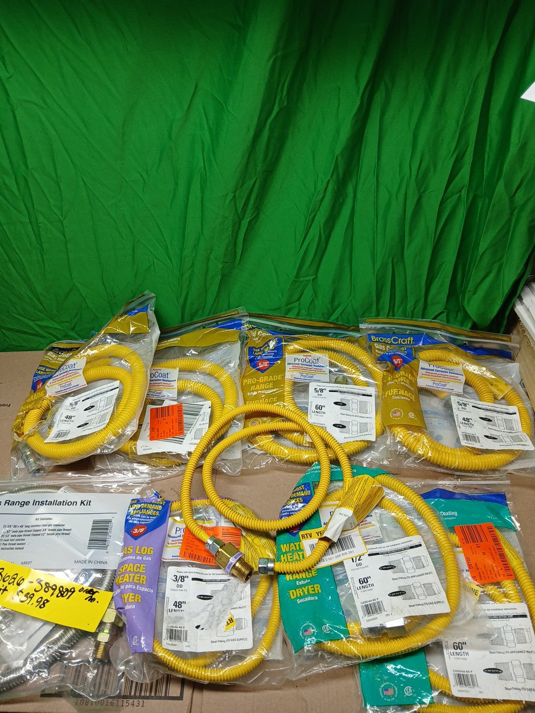 Lot Of 9 Assorted Gas Connector Hoses, Mostly Brasscraft