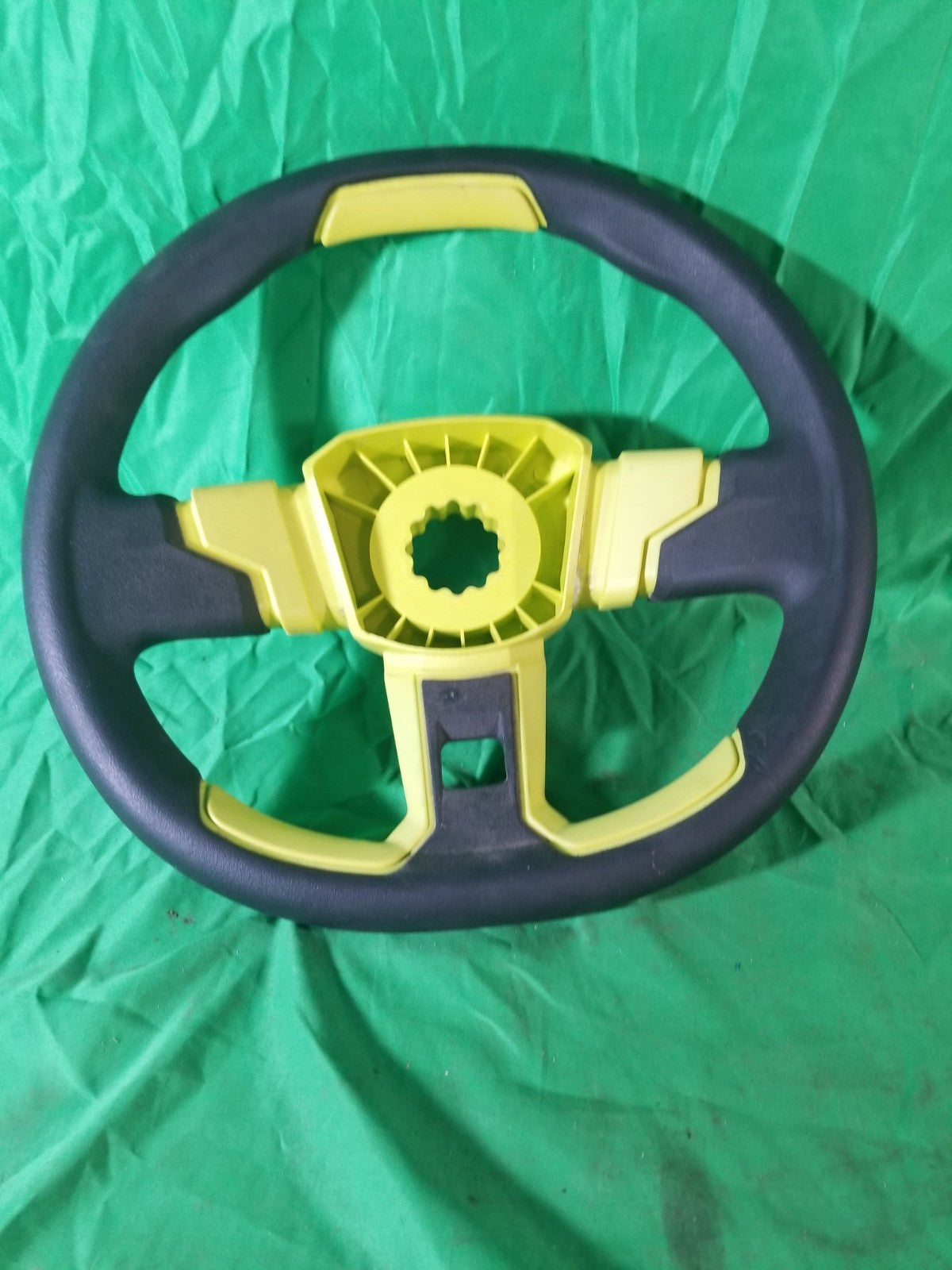 Homelite Ryobi 994873001 Genuine OEM Replacement Riding Mower Steering Wheel Set