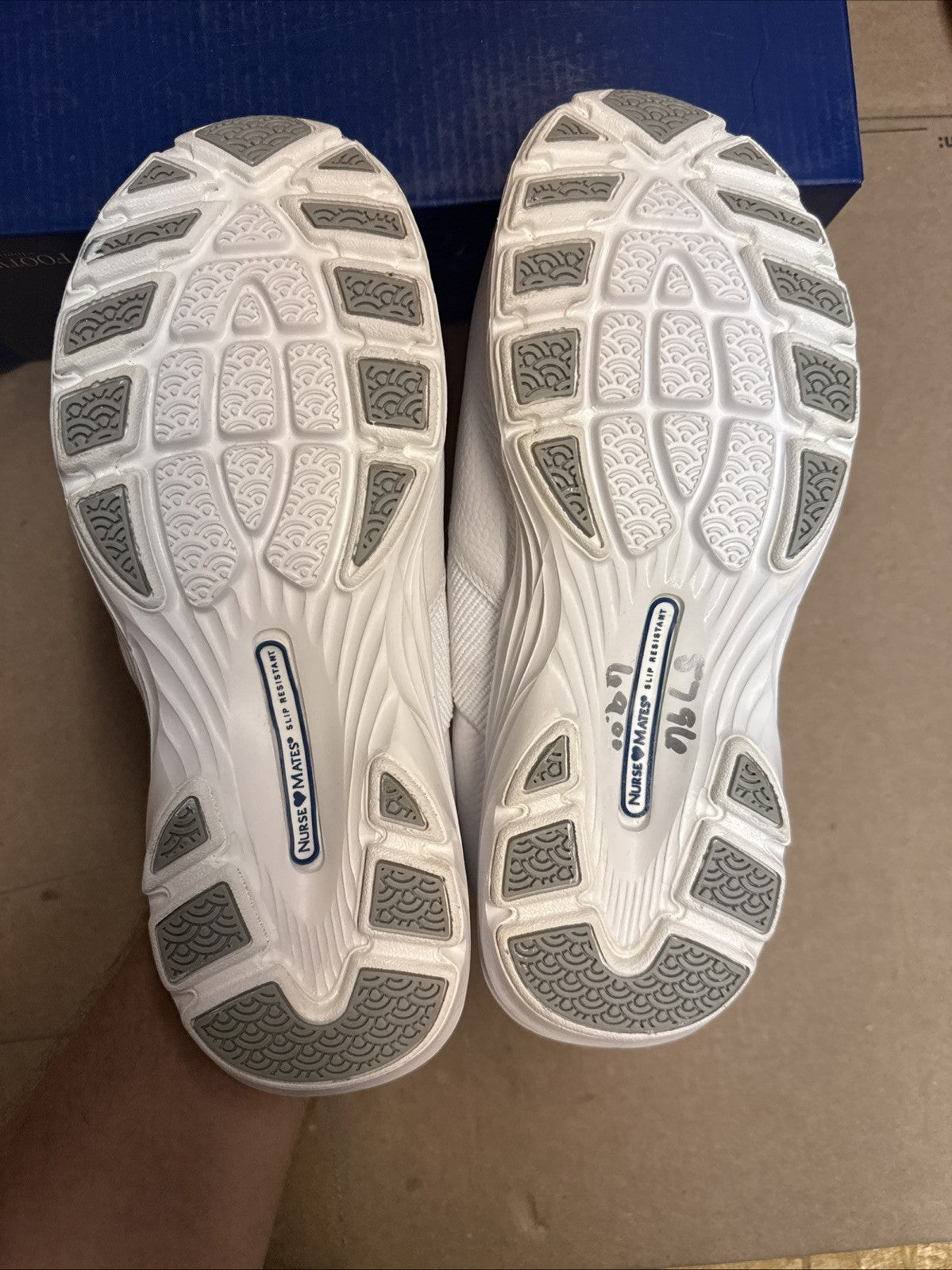 Nurse Mates Women's Harmony Shoe in White Size 7 W