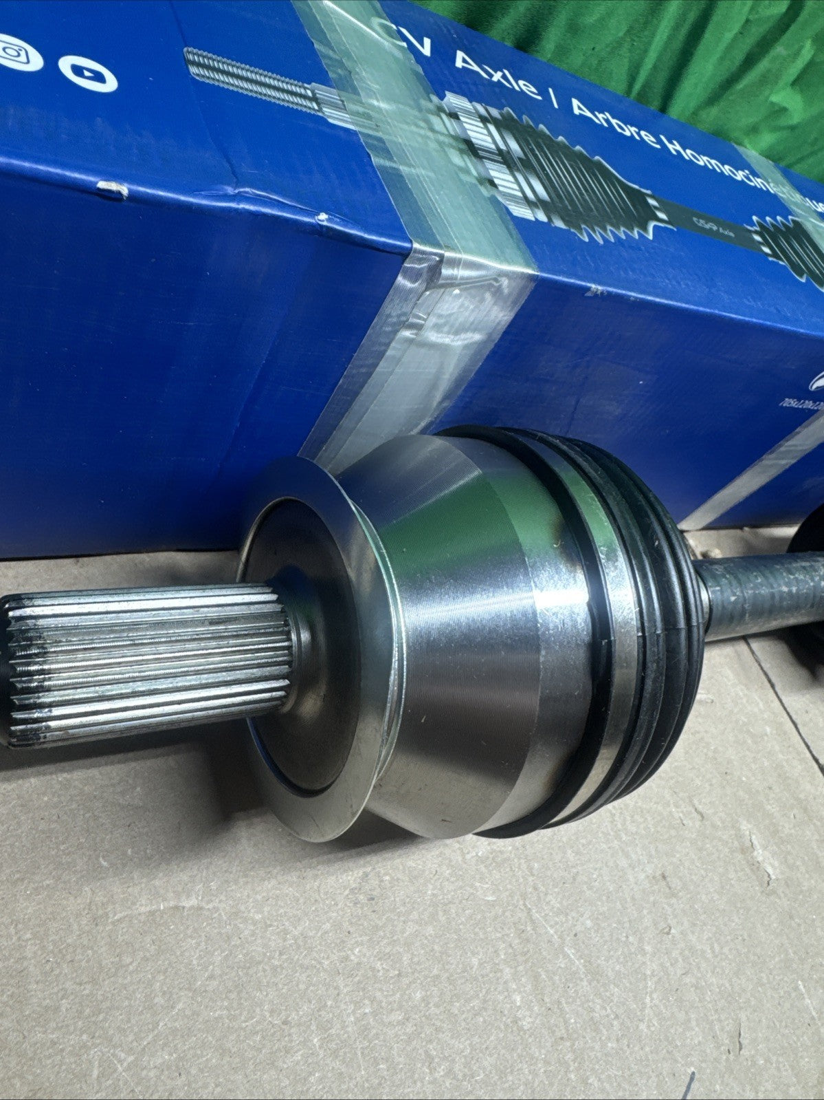 GENUINE GSP Front Axle Assembly NCV53127 For Nissan Suzuki 4.0 CV