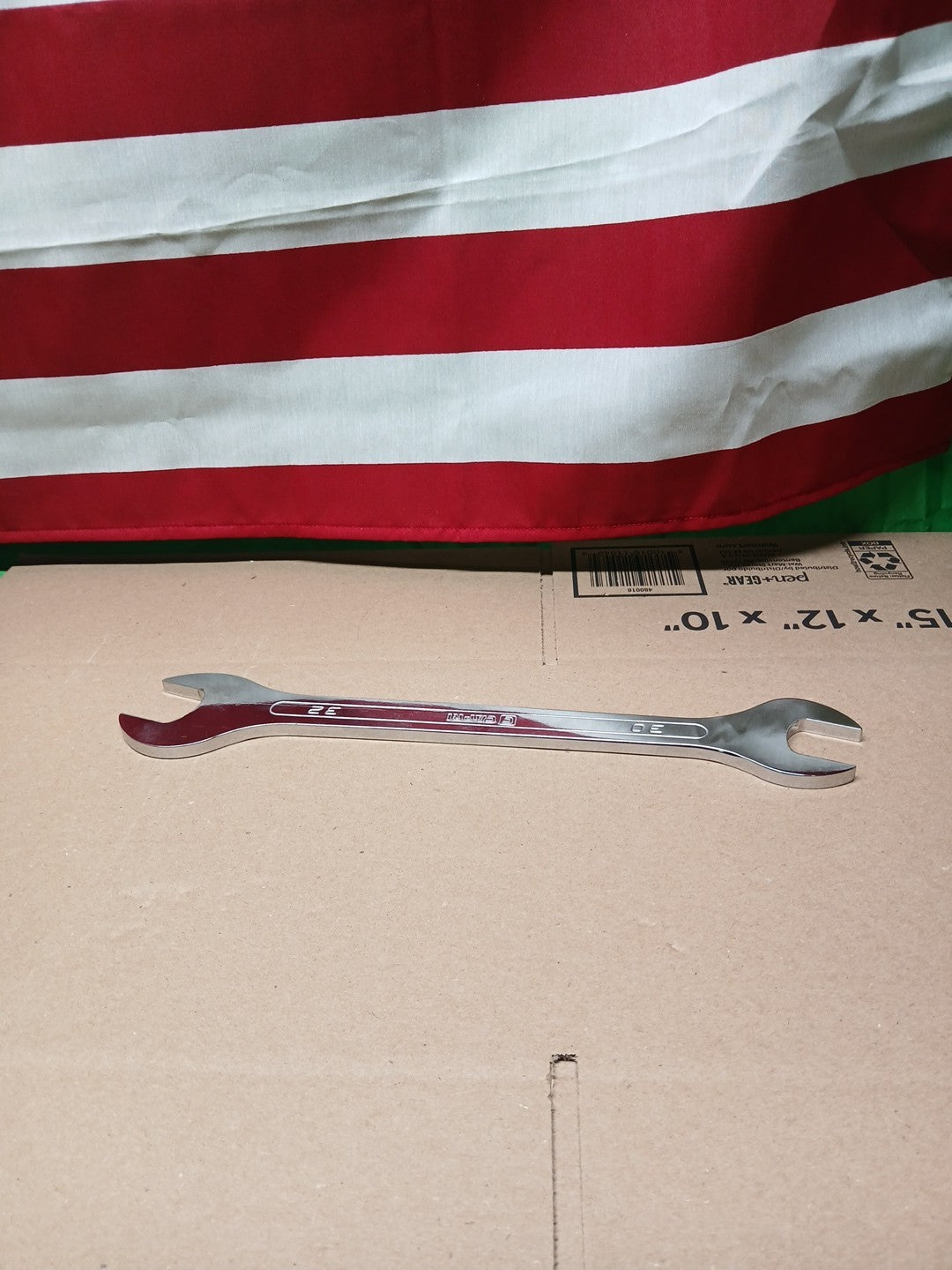 30 mm x 32 mm Super-Thin Open End Wrench, Metric