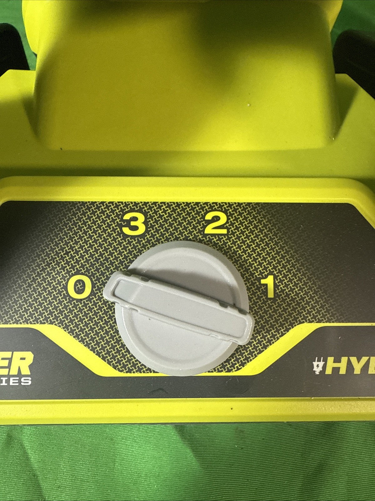 RYOBI ONE+ 18V 7.5" WHISPER Hybrid Fan PCL811K  - Tool Only