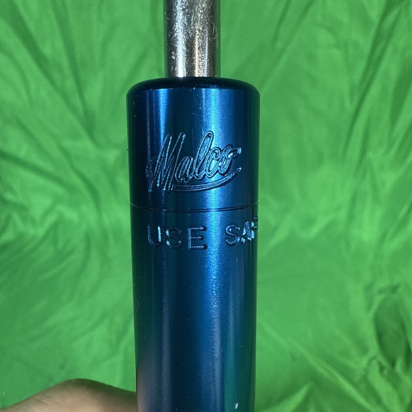 MALCO TNP2S HEAVY DUTY BLUE TRIM NAIL PUNCH SIDING TOOL USA SALE 6496632 New OB