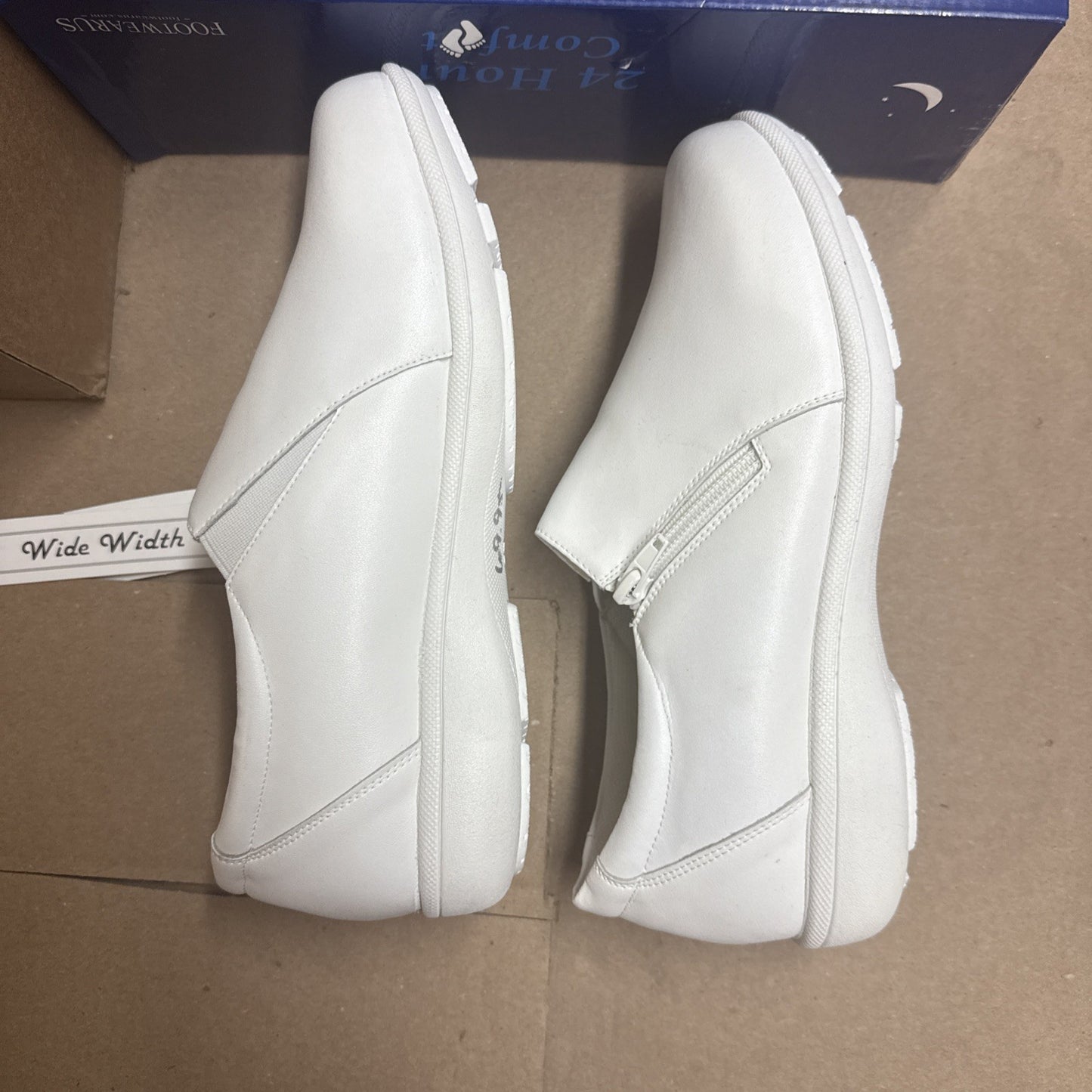 24 HOUR COMFORT Ester Women's 9 Wide Width Slip-On Leather Loafers Nurse