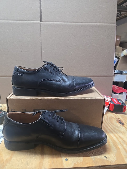 clarks collection ultimate comfort mens Dress shoes size 10