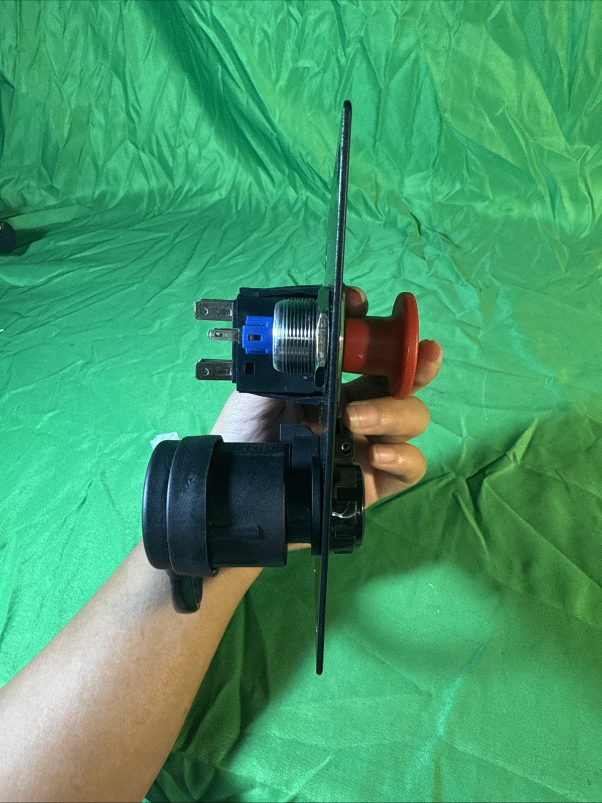 RYOBI Z42Li 80V HP 42" Key Switch, PTO, USB, Clear Bagger Chute. key included.