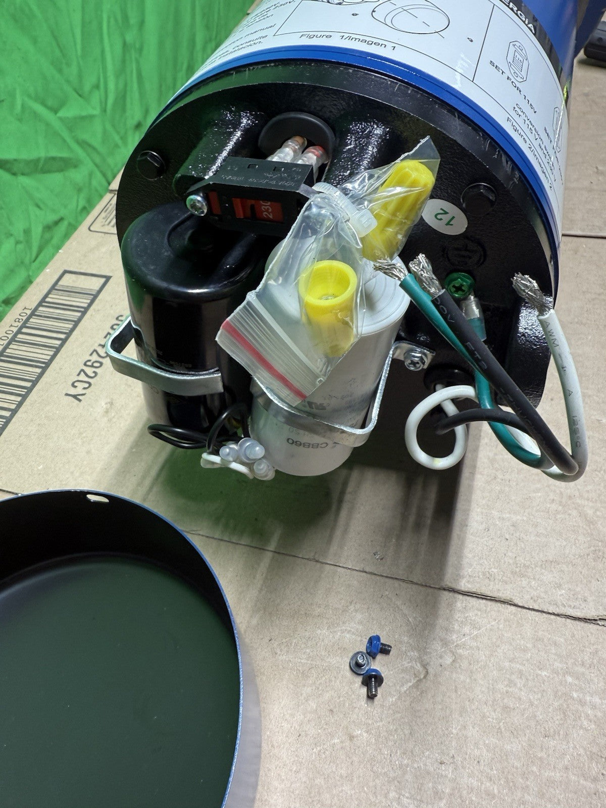 Everbilt Professional Irrigation Pump Cast Iron 2 HP Dual Voltage, HDLS20