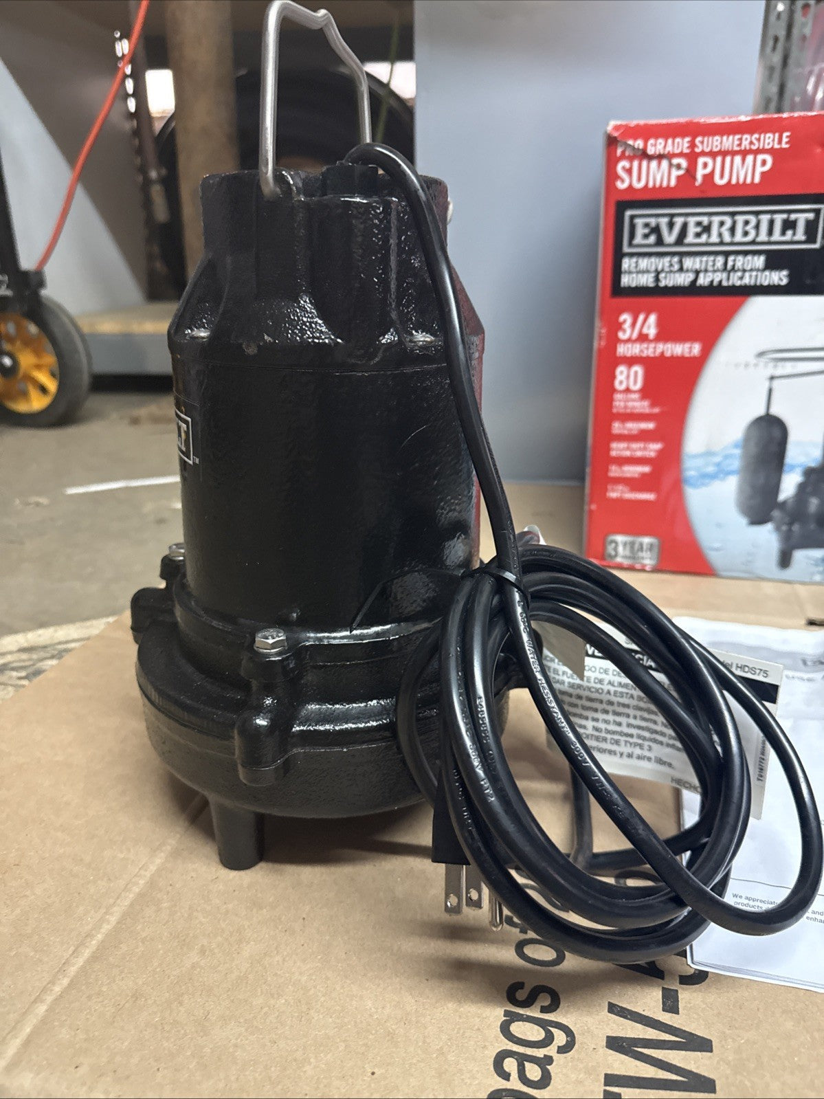 Everbilt 3/4HP Cast-Iron Pro-Grade Submersible Sump Pump 1004 120 345 HDS75