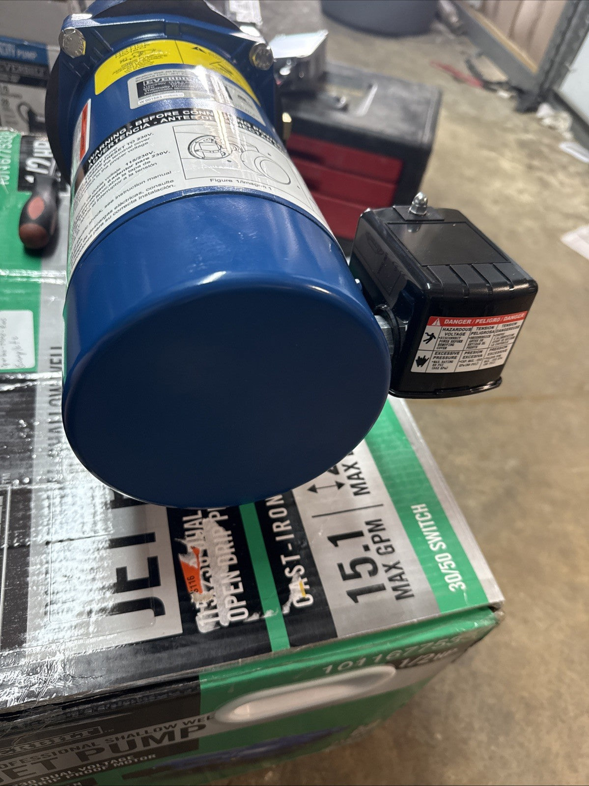 Everbilt Shallow Well Jet Pump Cast Iron 1/2HP HDSWJ5    NEW Open Box