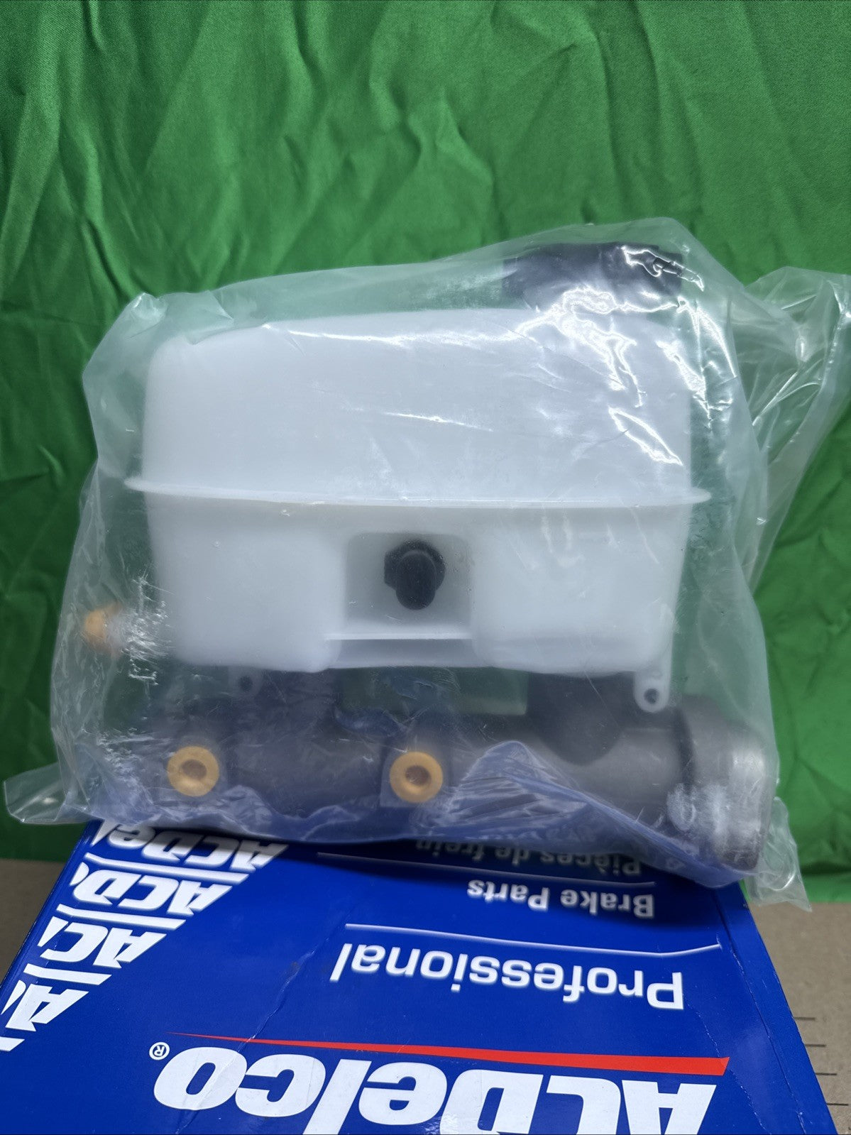 ACDelco Professional ACD#18M2395 GM#19295625 Brake Master Cylinder