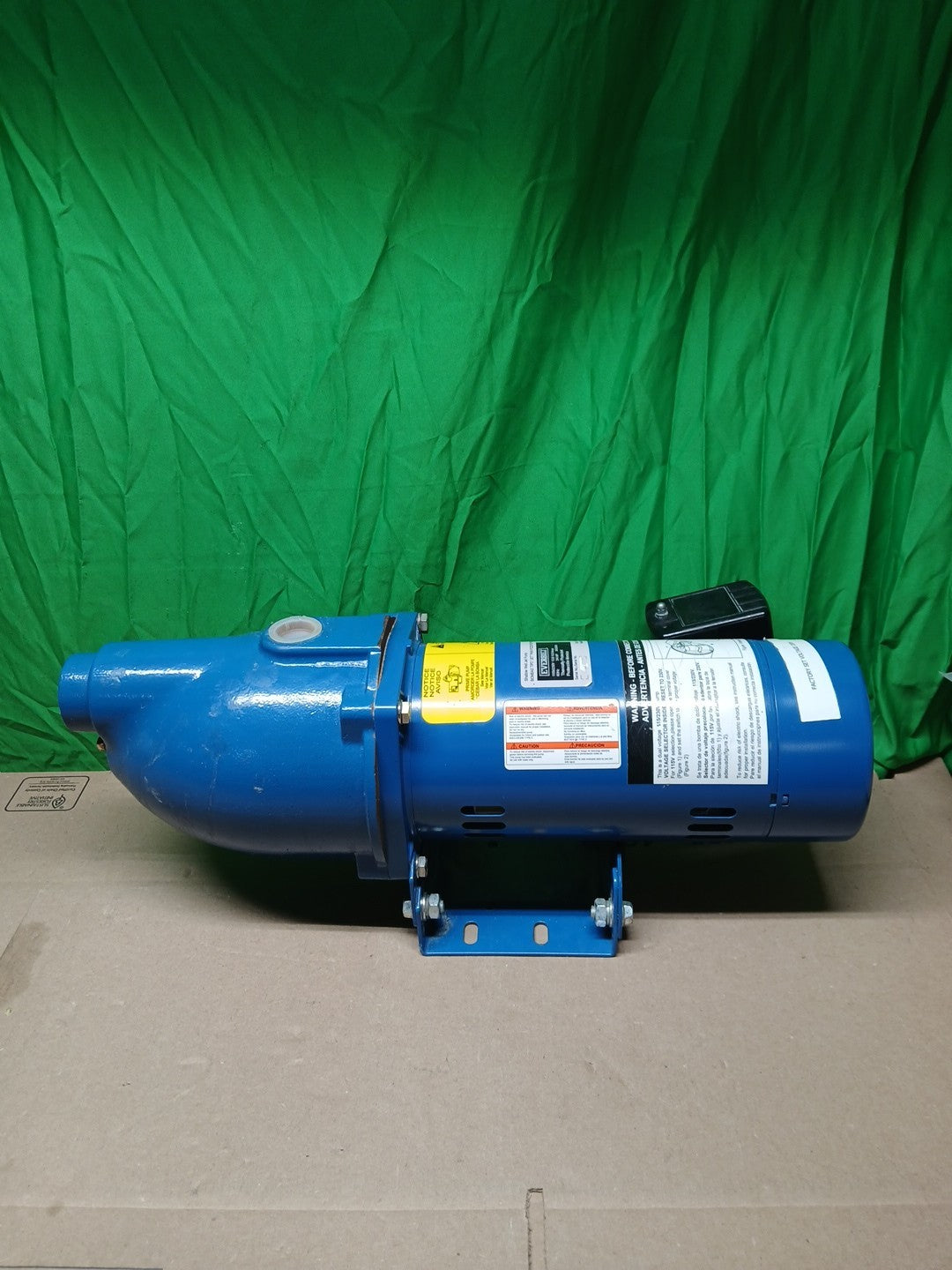 Everbilt 3/4 HP Cast Iron Shallow Well Jet Pump HDSWJ7 as is, *For Parts *