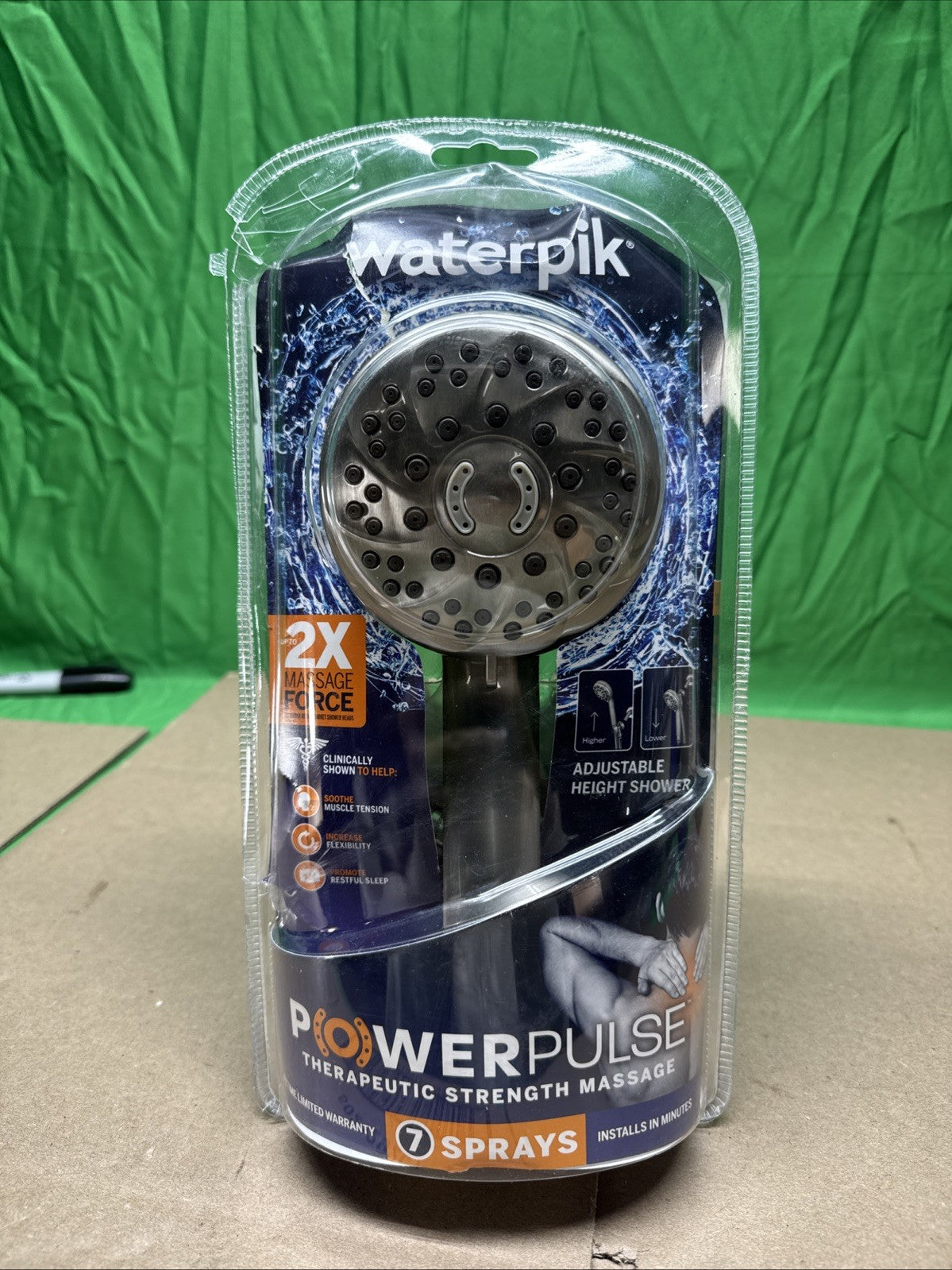 Height Select 7-Spray Patterns With 1.8 GPM 4 In. Height Select Wall Mount