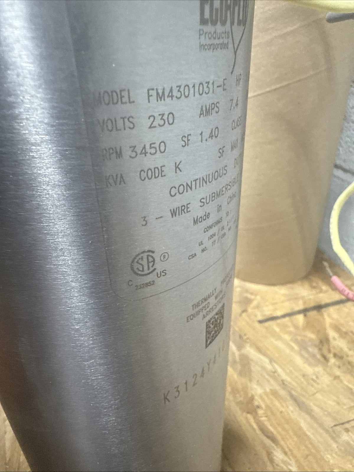 Everbilt 1 HP Submersible 3-Wire Motor 20-GPM Deep Well Potable Water Pump