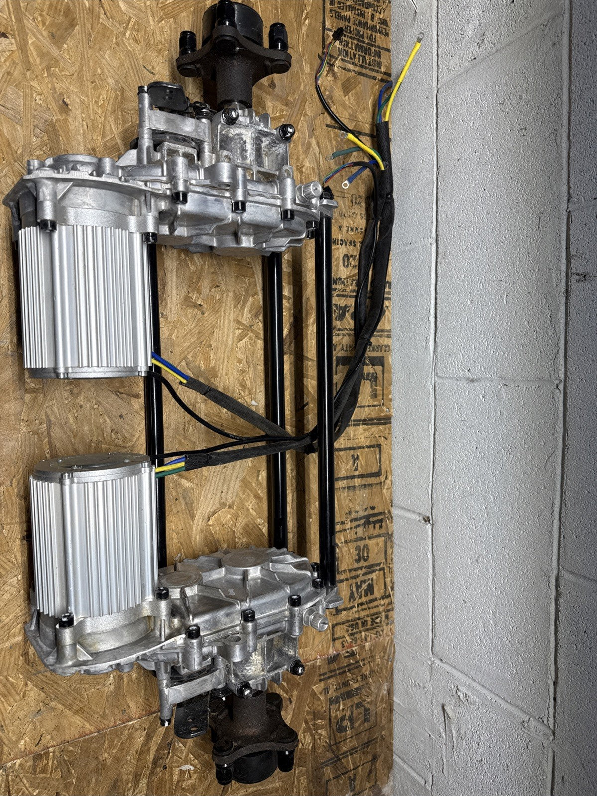 Complete Drive Motor & Transaxle Assembly Ryobi 42" Z42Li 80v Zero Turn Mower