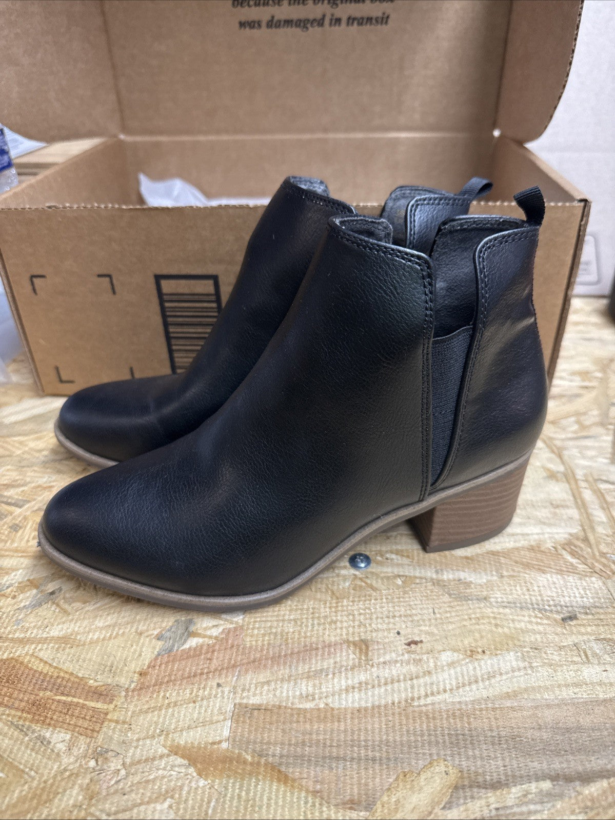 Dr Scholls Womens 6M Black Teammate Round Toe Block Heel Slip On Booties NWOT