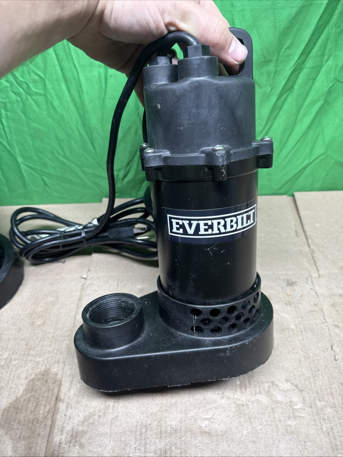 Everbilt 1/3 HP Corrosion Resistant Aluminum Sump Pump w/ Tether Switch Used*