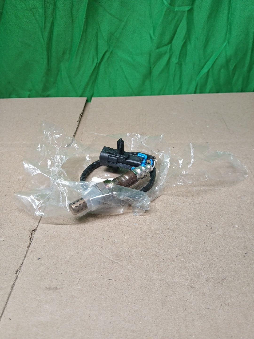 Denso Oxygen Sensor 234-4018 NEW OPEN BOX