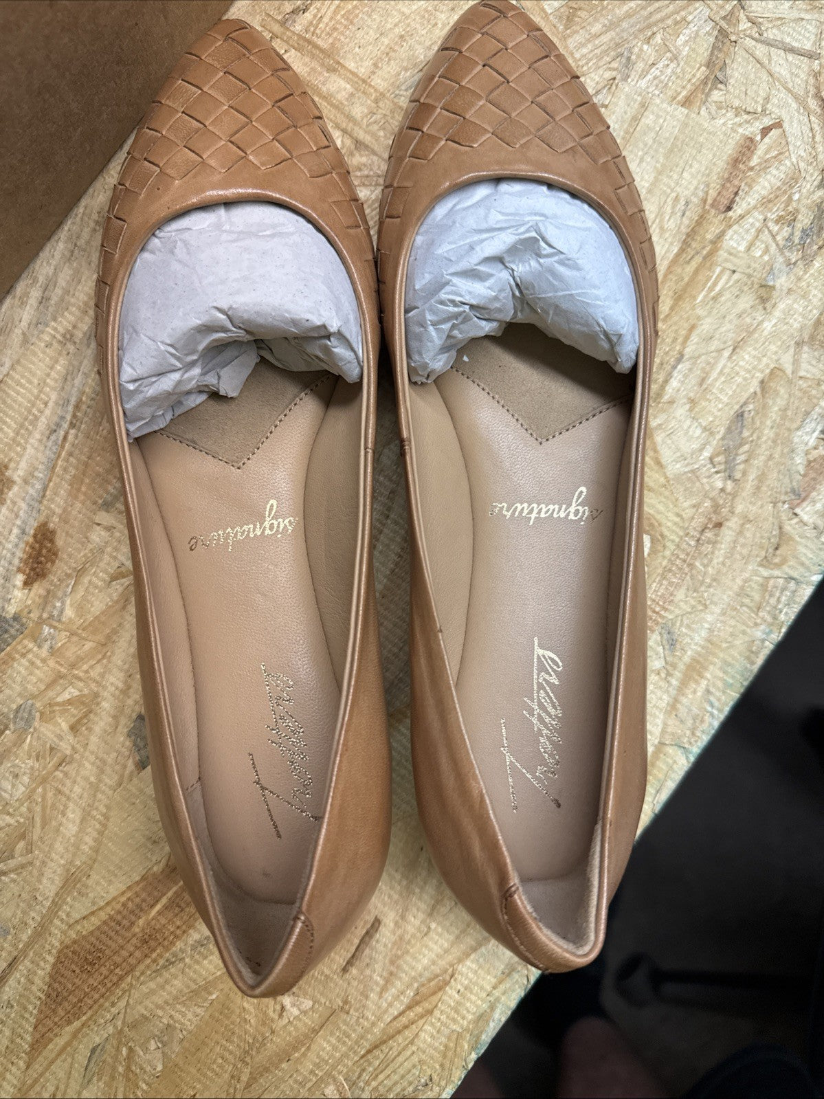 Trotters Women’s Estee Woven Ballet Flat Size 6.5 Tan