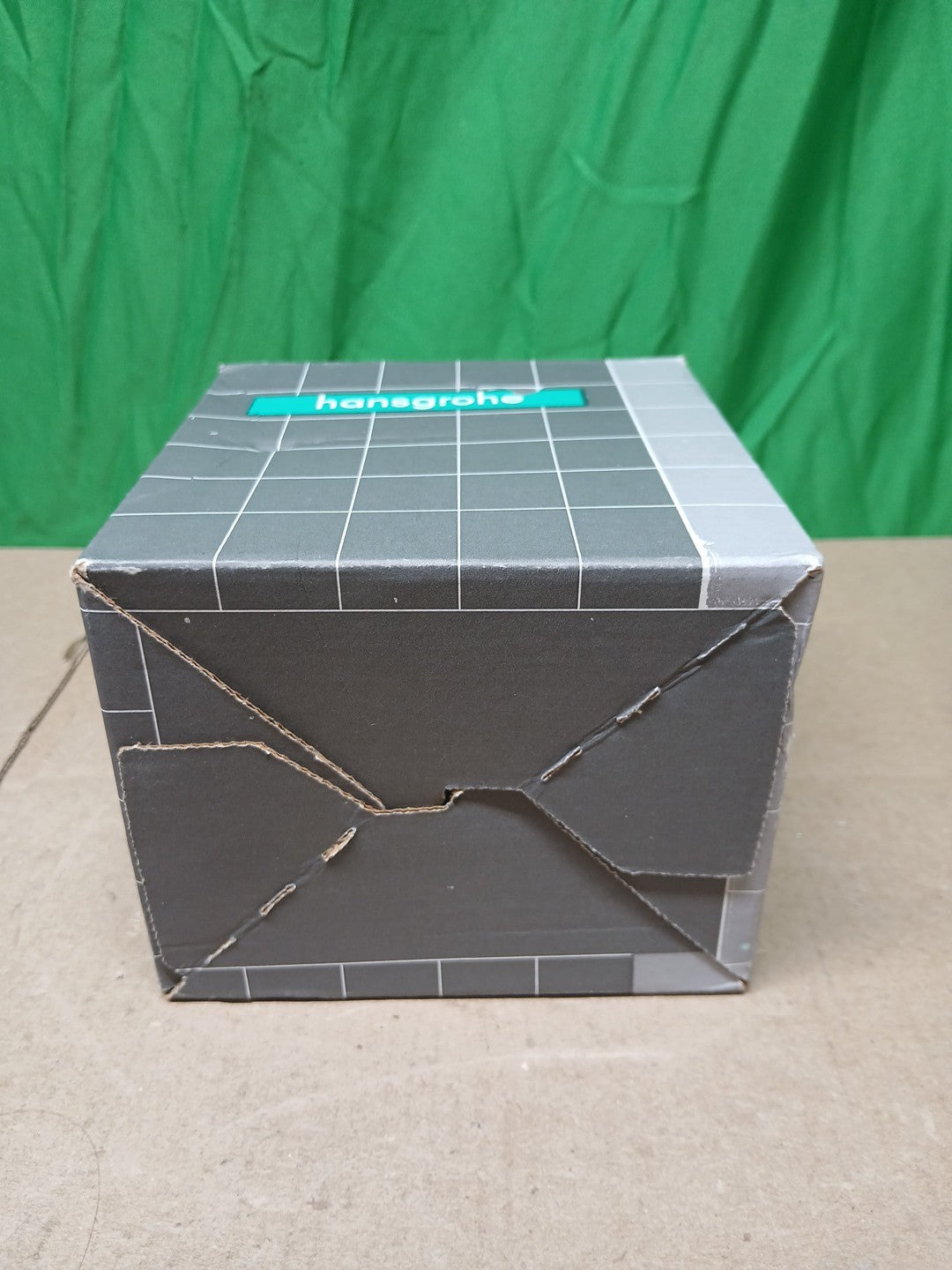 Hansgrohe FixFit Q Wall Outlet, Brushed Bronze, 26887140 Shower Holder NEW OPENB