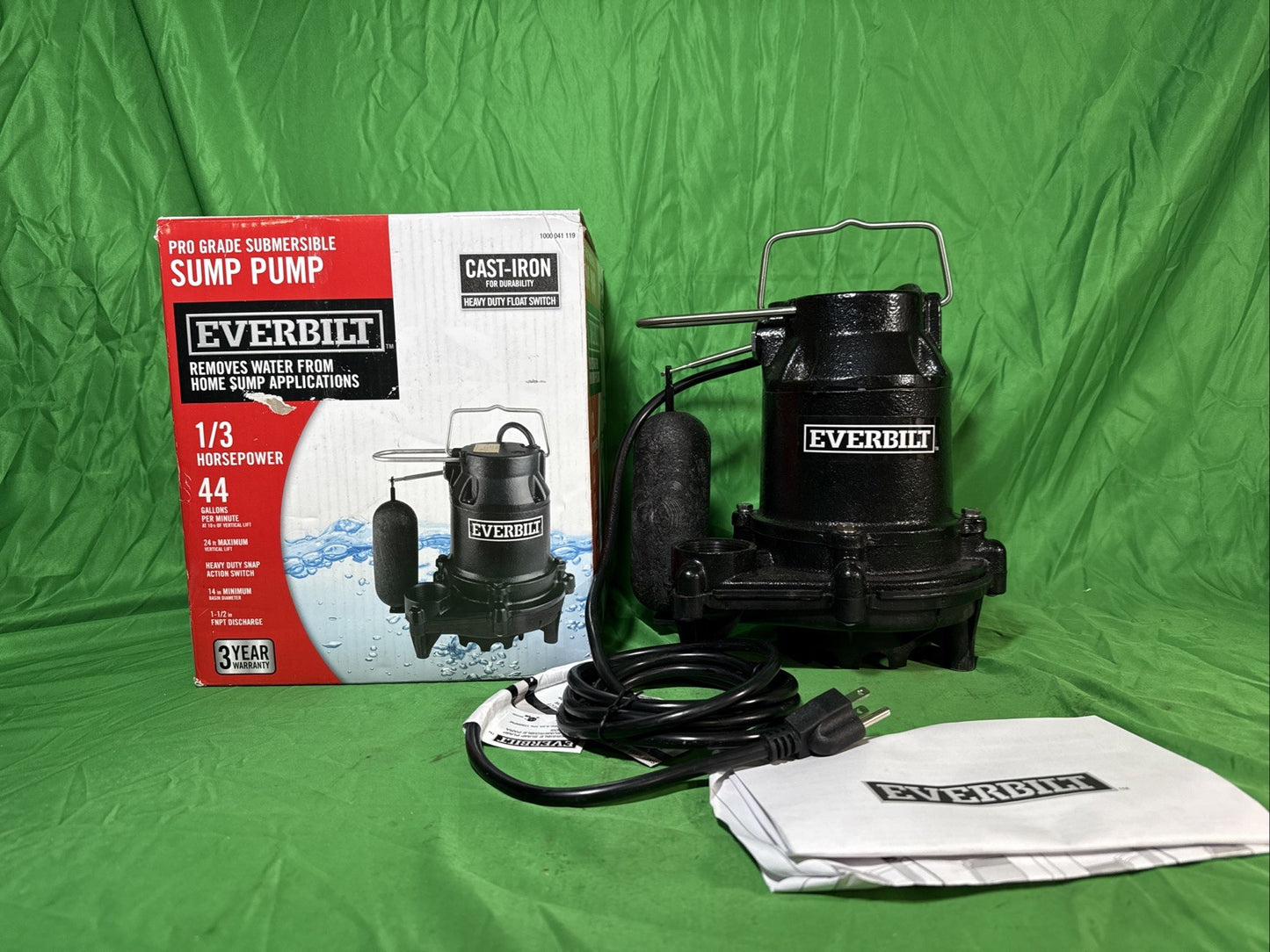 Everbilt 1/3 HP Cast Iron Submersible Sump Pump NEW open Box