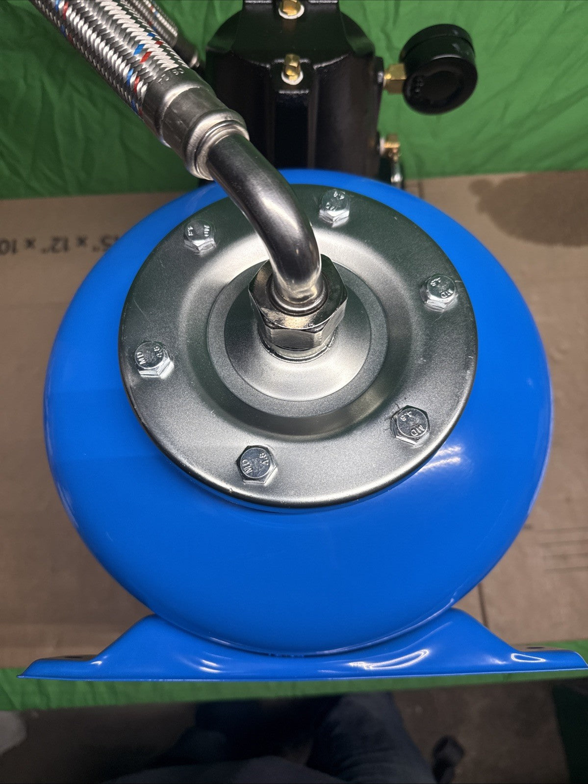 Everbilt 1/2HP Jet Pump/Tank Combo Cast iron with 6 Gallon Tank NewOB