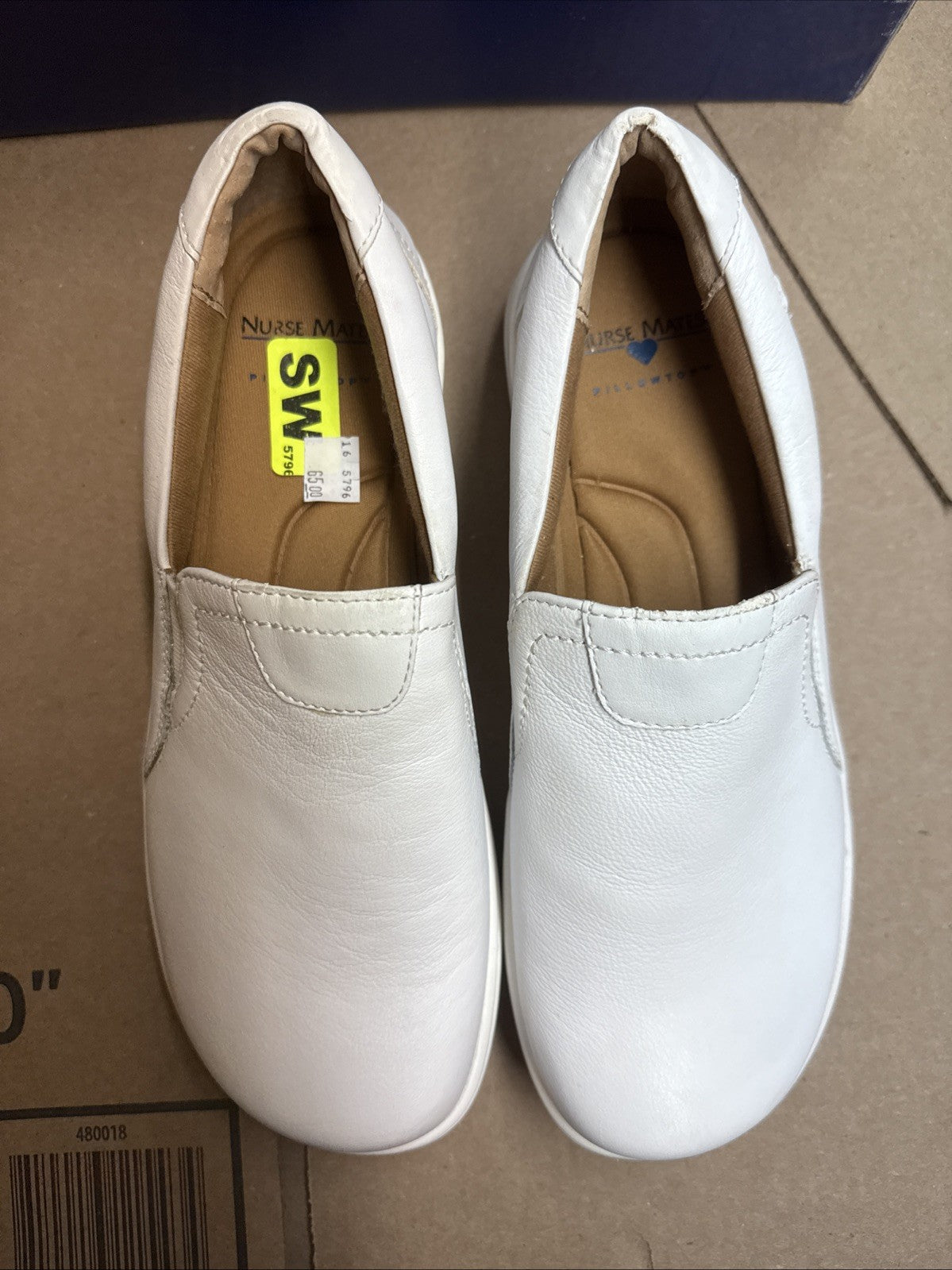 Nurse Mates Women's Slip-On Meredith Slip-Resistant Leather White Size 7.5W