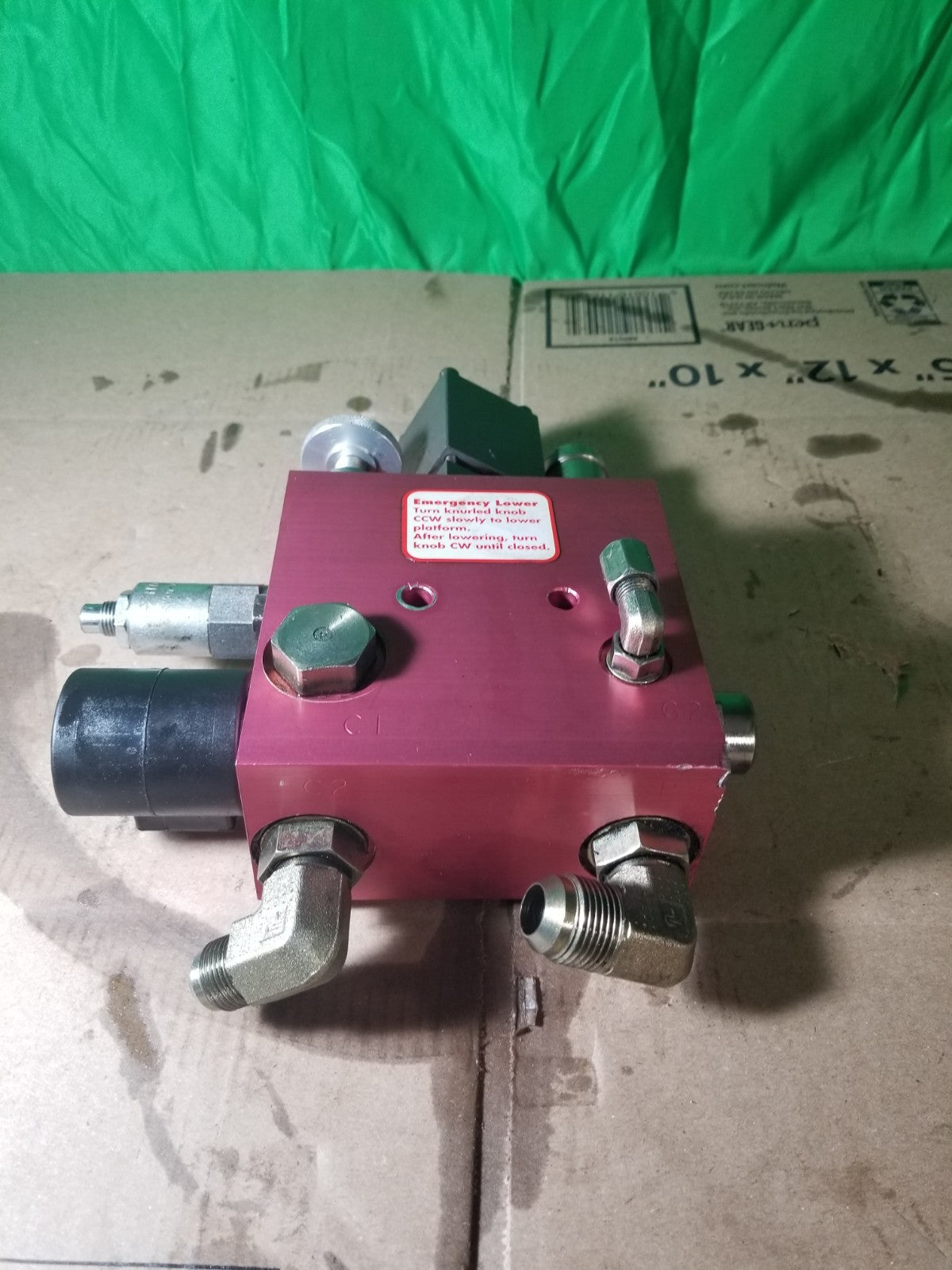 Raymond Lift Lower Valve Manifold 520-872/100 EASI-OPC30TT