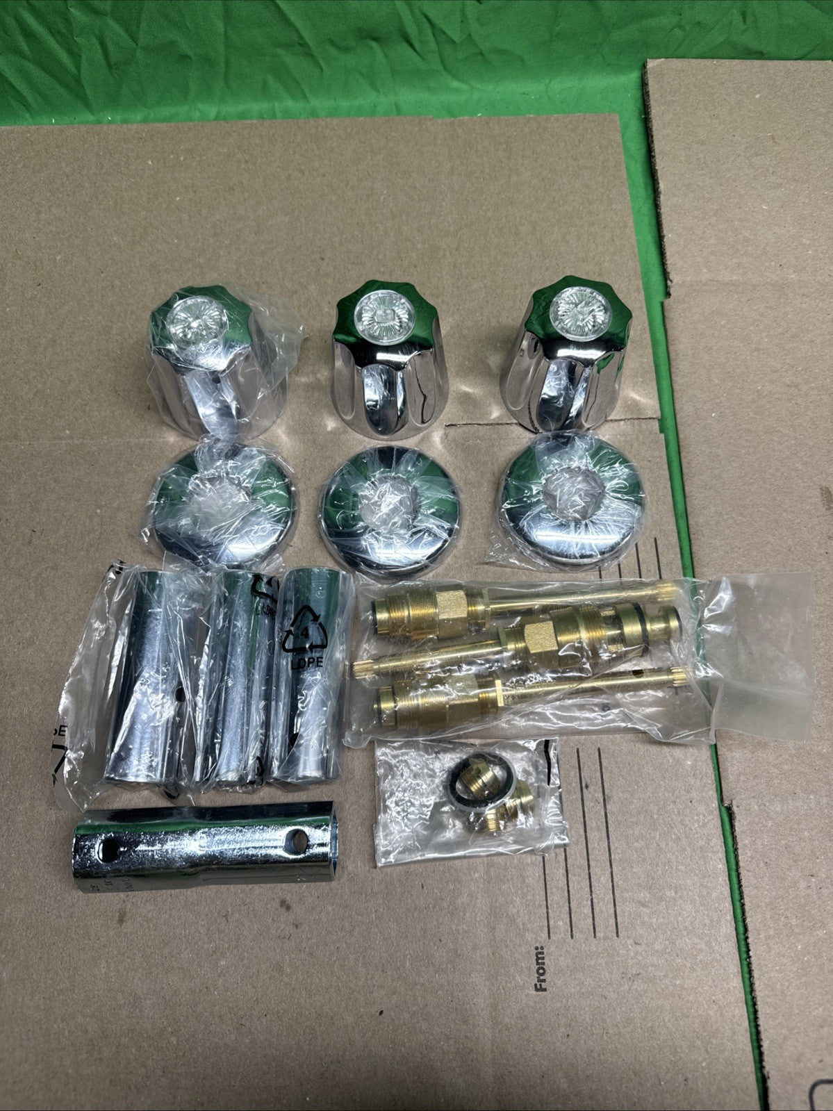 Gerber Tub/Shower 3-Handle Remodeling Kit in Chrome NEW OPEN BOX