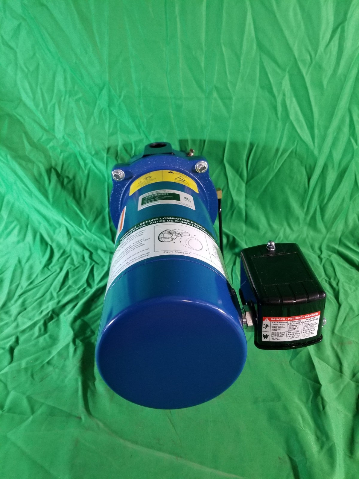 Everbilt 1 HP Professional Convertible Jet Pump NEW OPEN BOX***