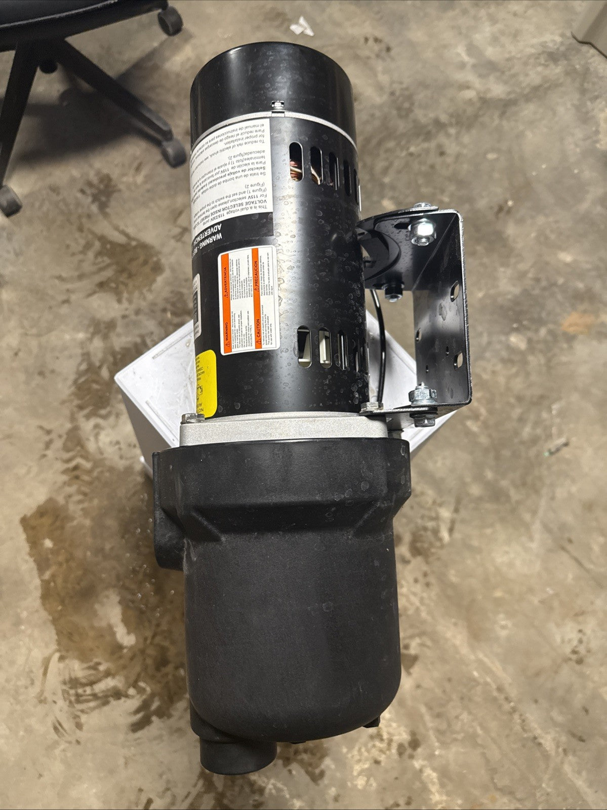 Everbilt 1/2 HP Shallow Well Jet Pump 1011677535.  **Read  Description**