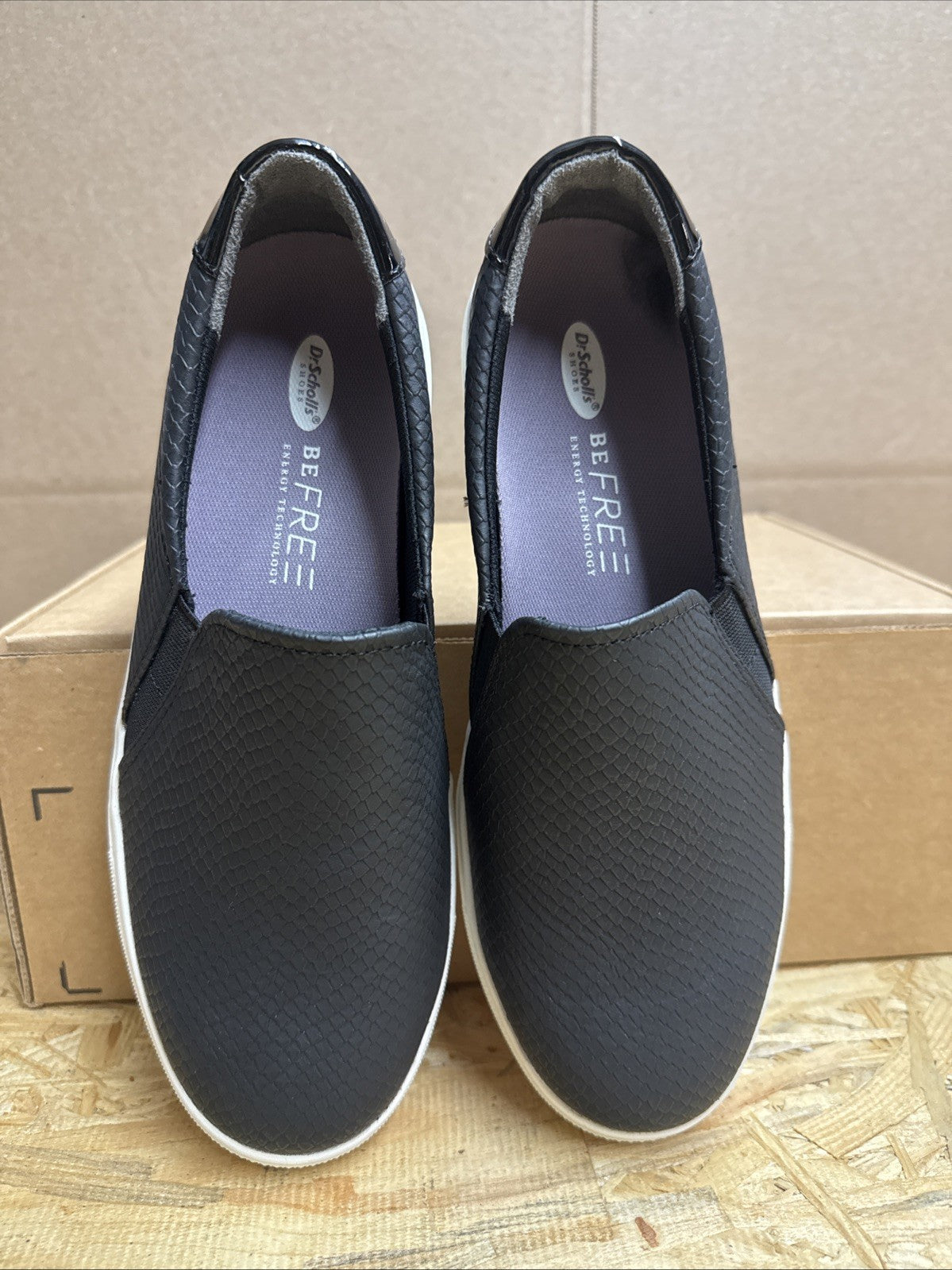 Dr. Scholls Slip On Sneakers Womens Size 7.5 W Shoes Nova Black Low Top Leather