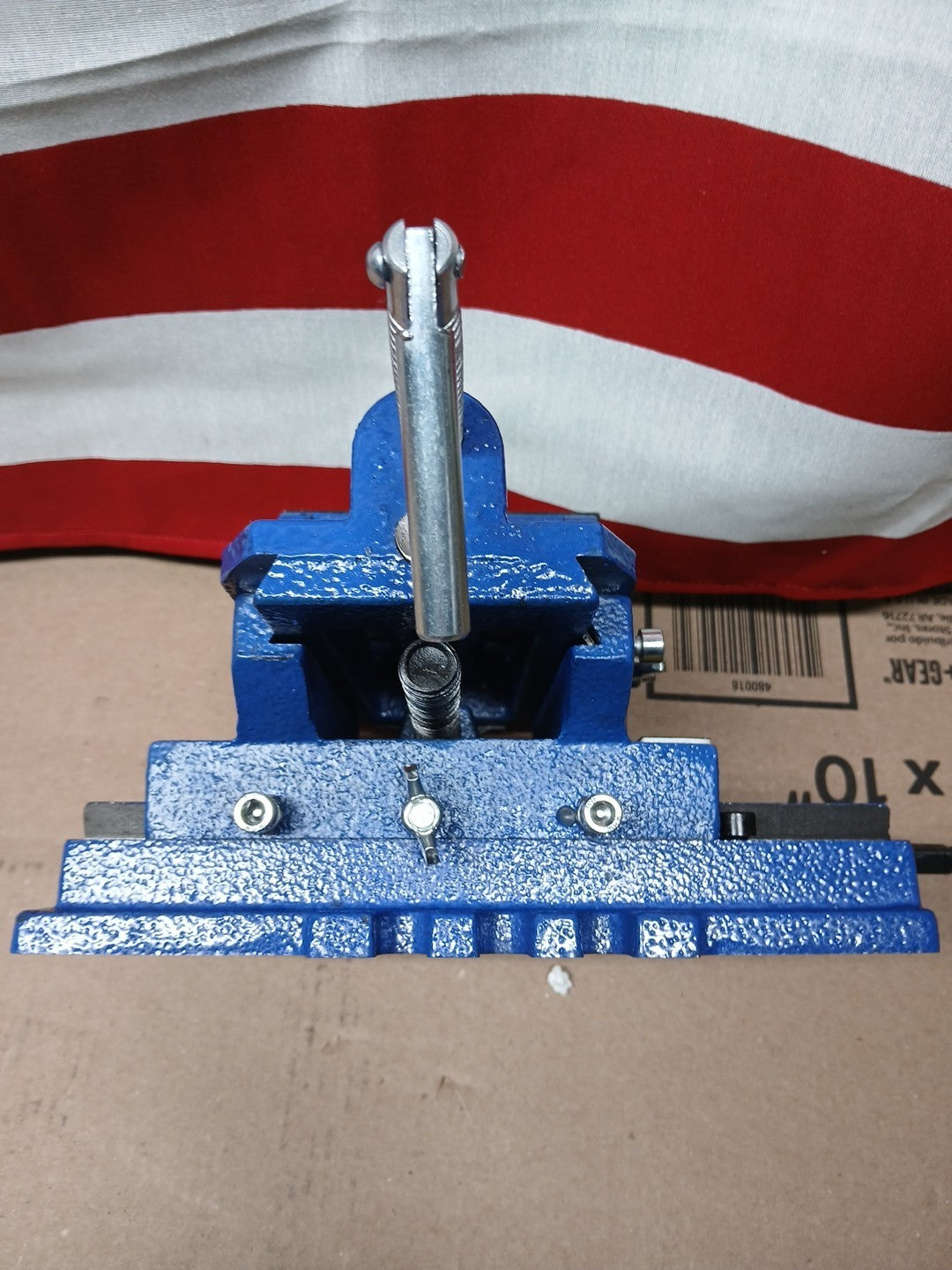 VEVOR Cross Slide Drill Press Vise, 4 Inch Jaw Width, 2 Way X-Y Axis Bench Vise,