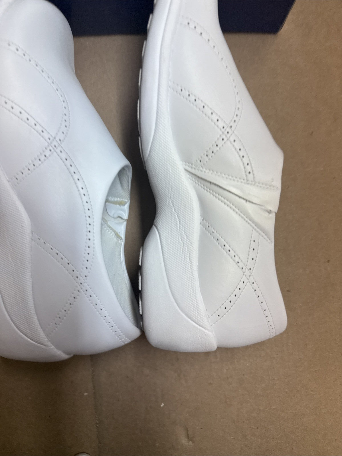 24 HOUR COMFORT Sofia Women's 8.5 Wide Width Slip-On Leather Loafers