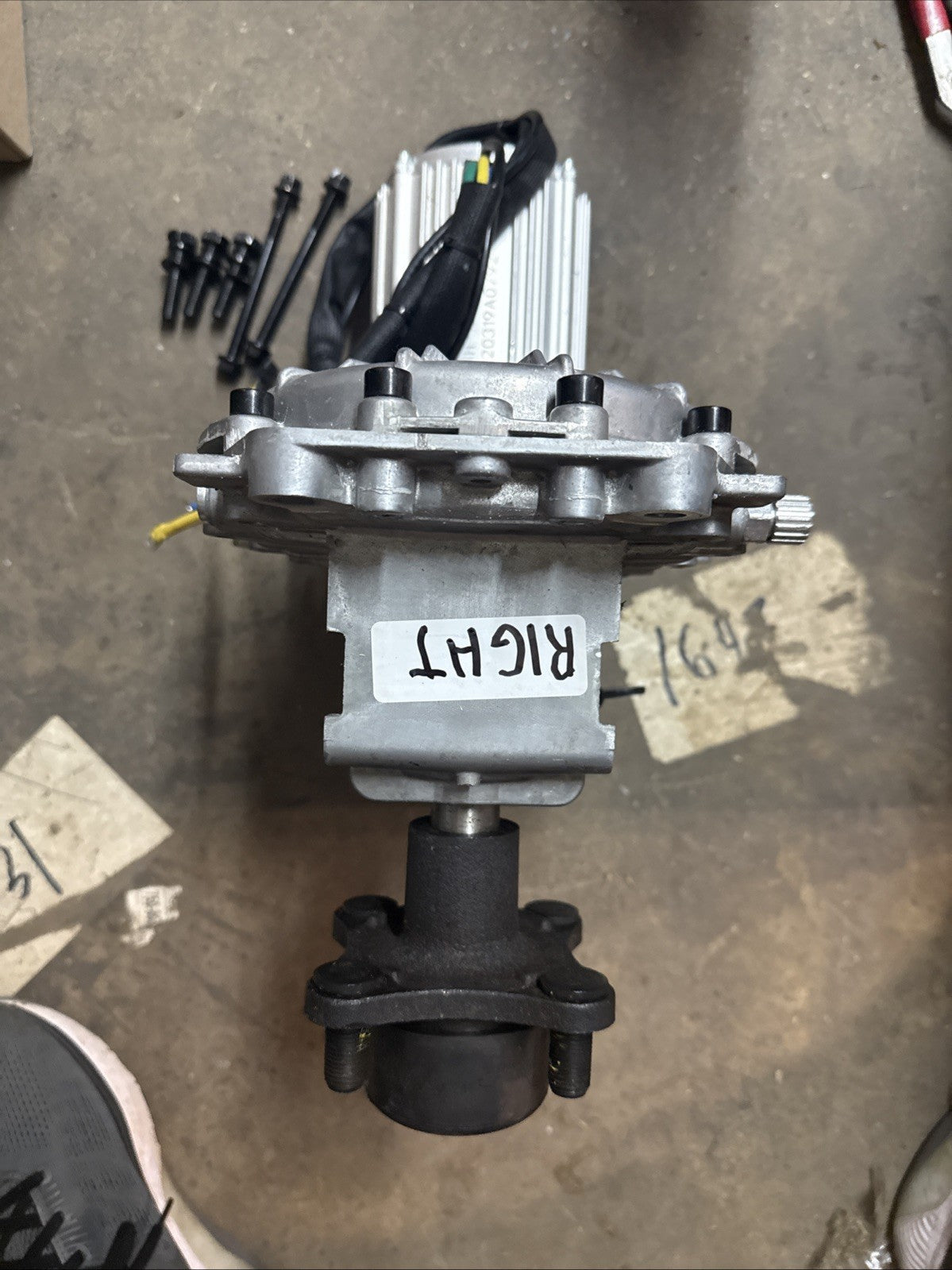 Right  Drive Motor & Transaxle Assy. for Ryobi 54" Z54Li & Z42Li 80v Zero Turn