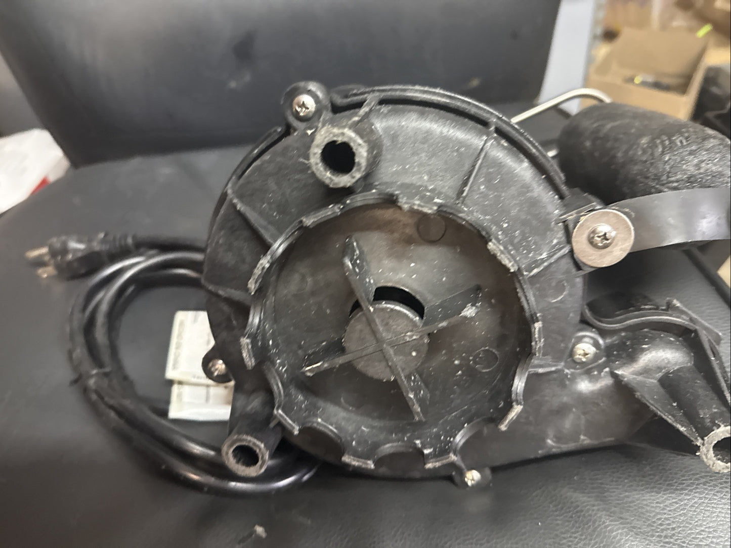 Everbilt 1/3 HP Cast Iron Submersible Sump Pump