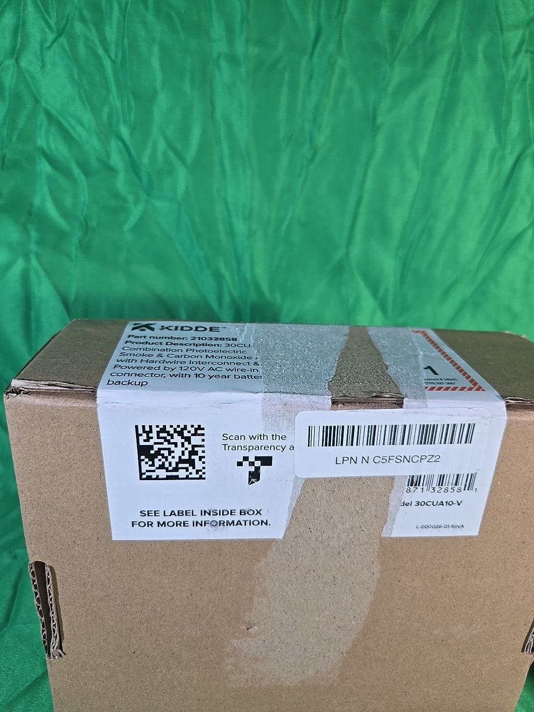 Kidde Smoke & CO Detector 30CUA10-V, Hardwired, 10-Year Battery, Voice Alerts