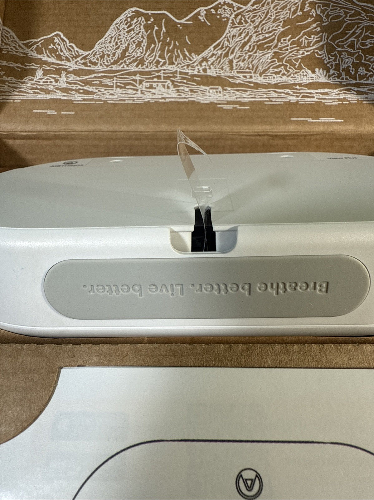 Airthings 2960 View Plus - Battery Powered Radon & Air Quality Monitor