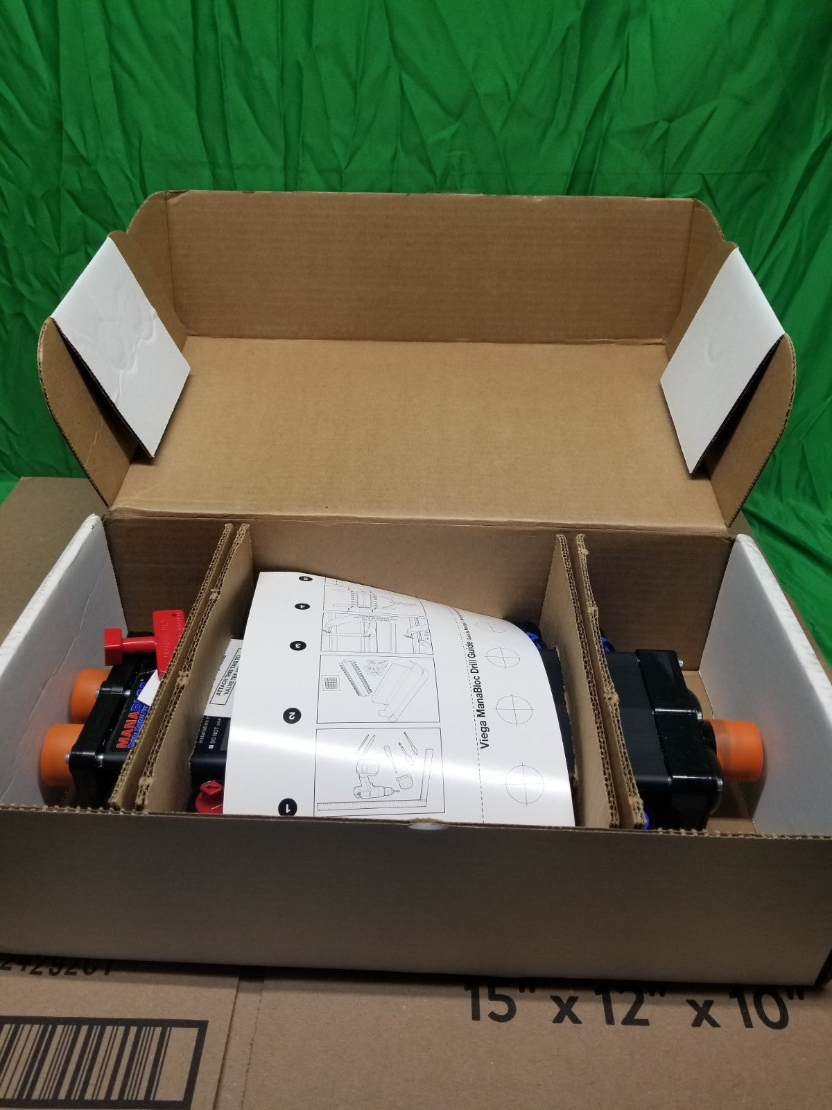 Viega Manabloc 1/2 in x 14 Ports: 6 Hot 8 Cold Press Fit Polymer Manifold 49610